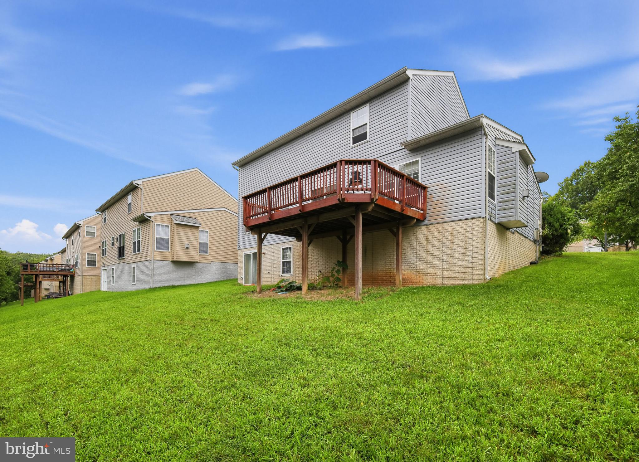 7100 STARBOARD DRIVE