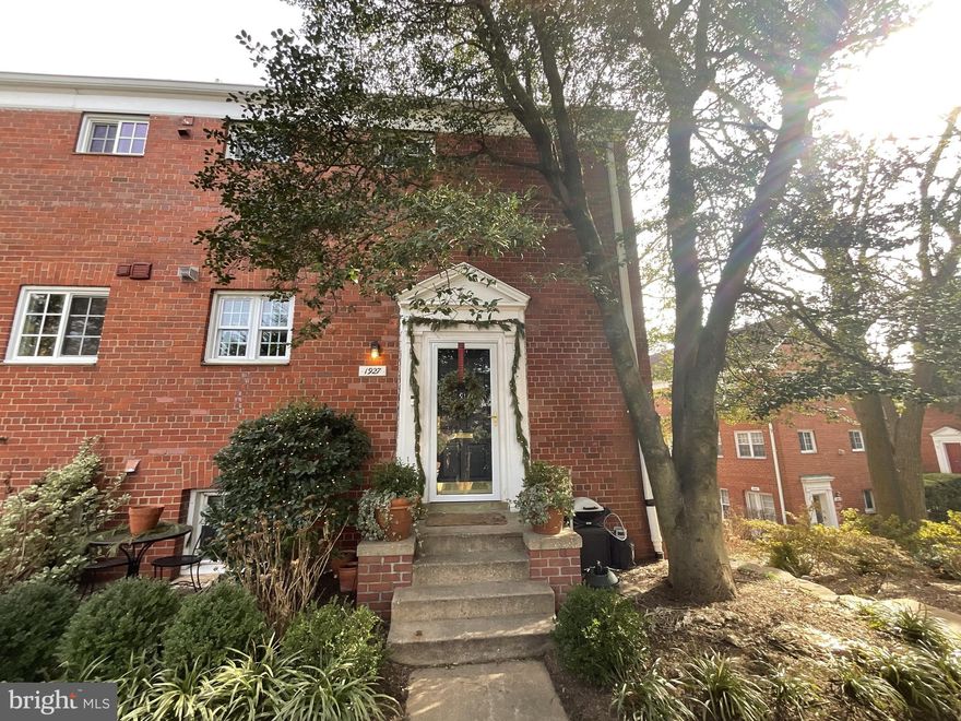 Light-filled, end-unit condo that lives like a townhome in sought-after Park Fairfax! This beautifully renovated 2-bedroom, 1-bath home features wood floors throughout the main level and an inviting layout. The updated kitchen boasts white soft-close cabinetry, marble countertops, a full-height subway tile backsplash, stainless steel Frigidaire appliances, and a deep stainless-steel sink with a pull-out faucet. The dining area offers custom built-ins, crown molding, and a charming chandelier.
Upstairs, both spacious bedrooms feature crown molding, ceiling fans with remotes, and ample closet space. The hall bathroom is centrally located for convenience. Additional highlights include attic storage (with condo approval) and an in-unit laundry room.
Enjoy the vibrant community with access to pools, a gym, bike storage, and a party room. Condo fees cover water, sewer, and trash. Conveniently located near Shirlington, Old Town, and major commuter routes, this home is a perfect blend of charm and modern updates!