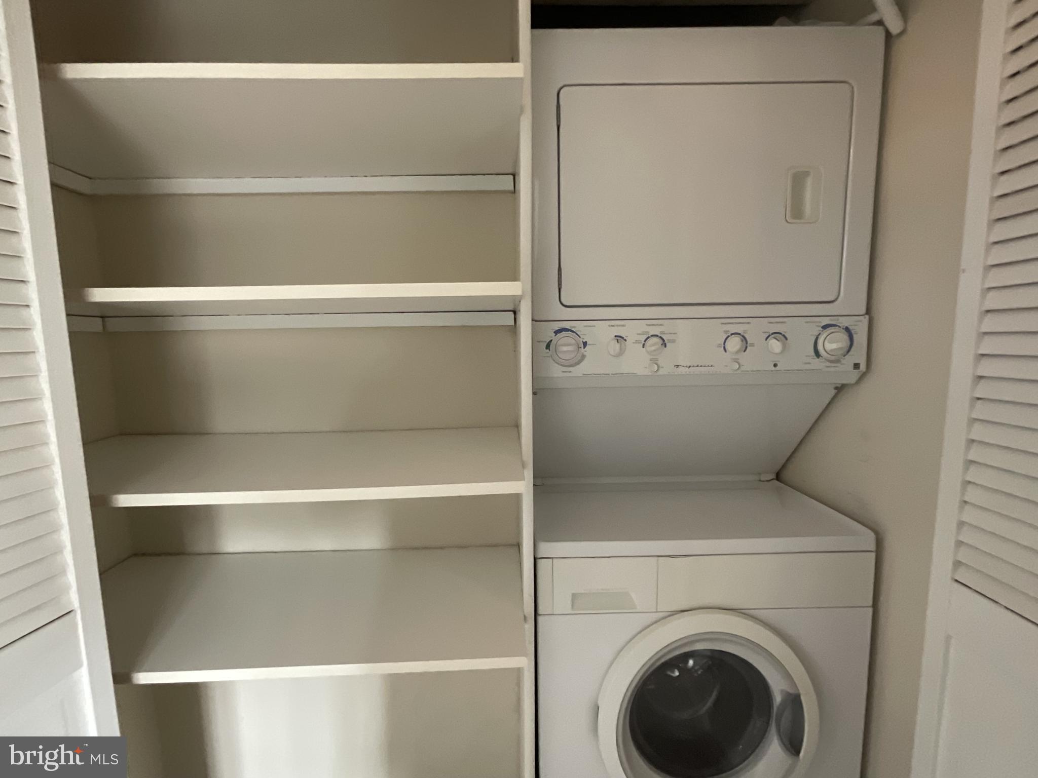 PARKFAIRFAX - Residential Lease