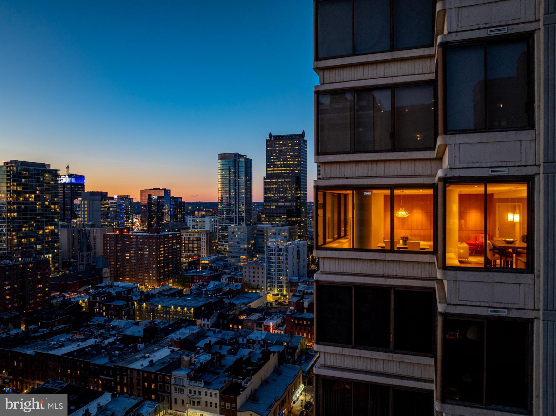 RITTENHOUSE SQUARE - Residential