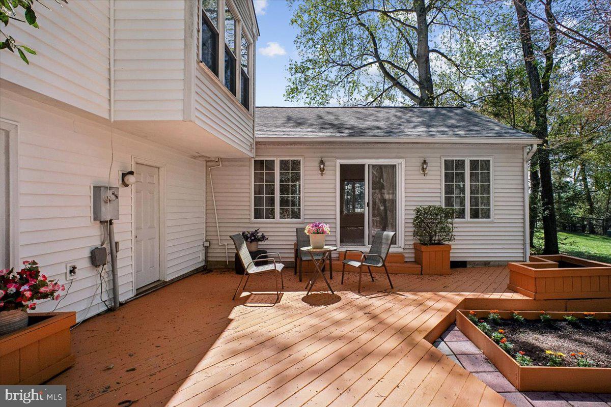 TIMBERLAKE ESTATES SOUTH - Residential