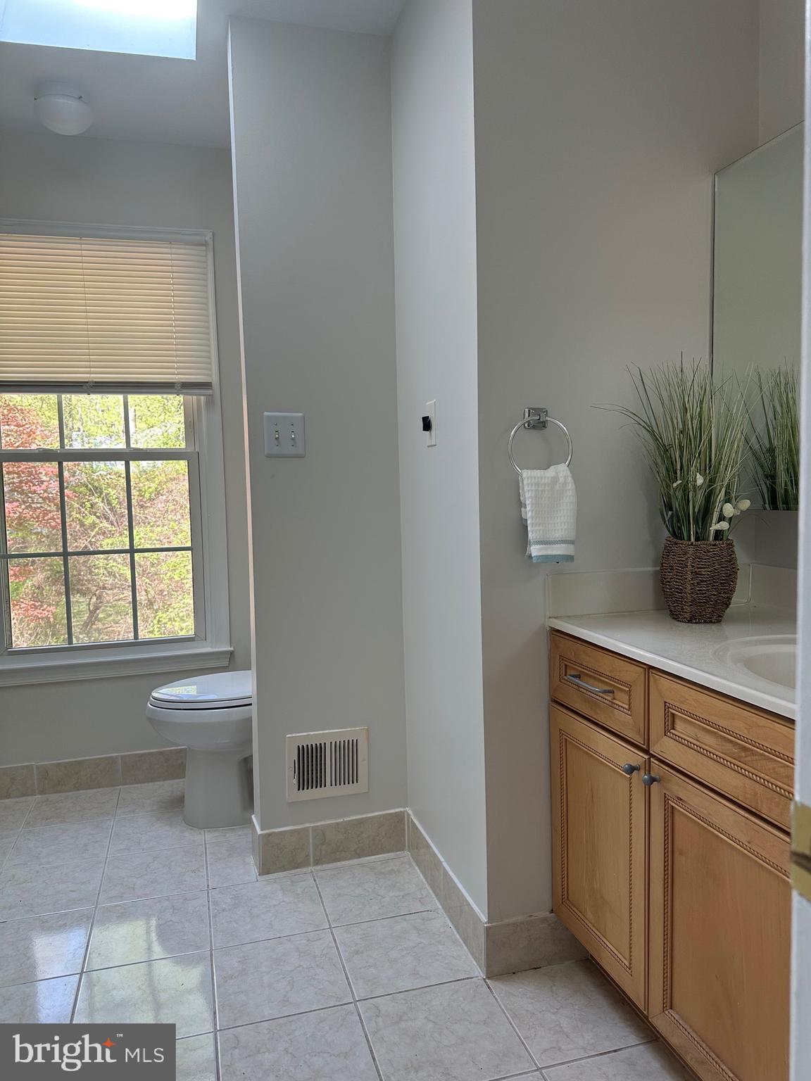 TIMBERLAKE ESTATES SOUTH - Residential