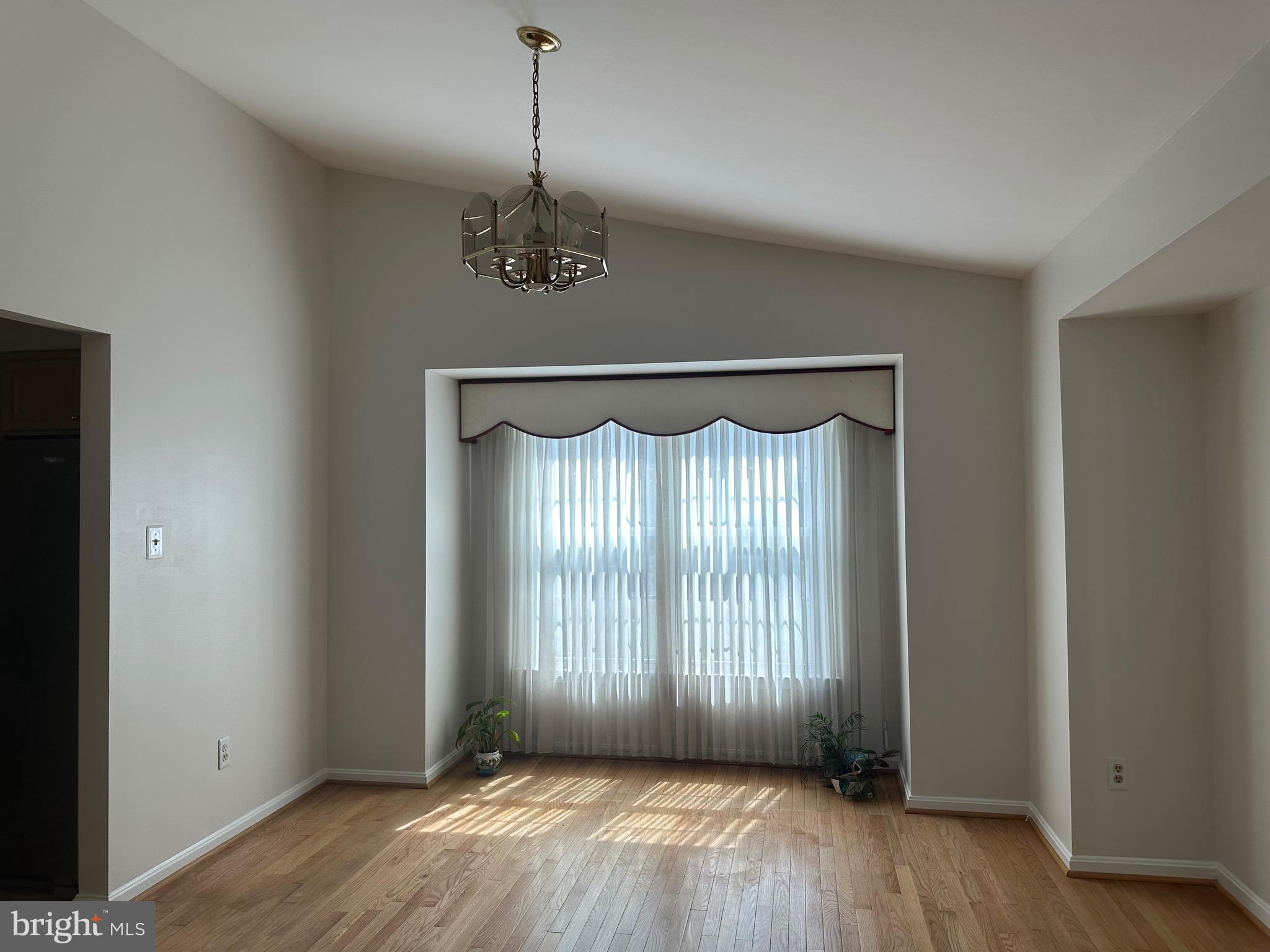 TIMBERLAKE ESTATES SOUTH - Residential