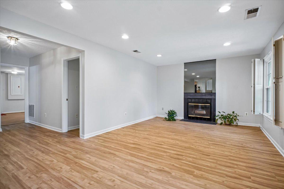 TIMBERLAKE ESTATES SOUTH - Residential