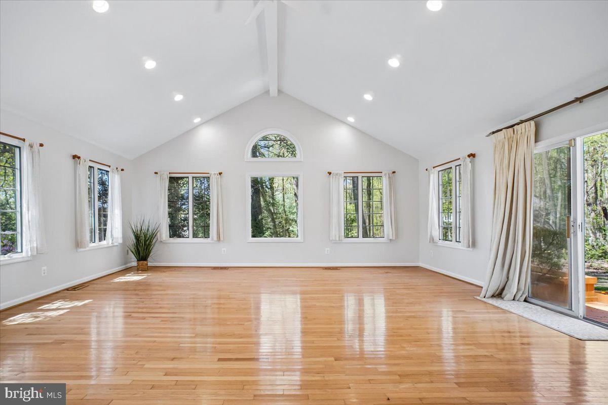 TIMBERLAKE ESTATES SOUTH - Residential