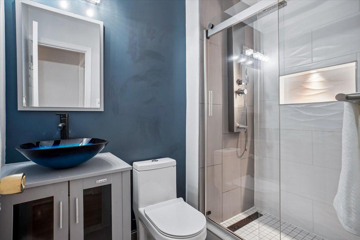 TIMBERLAKE ESTATES SOUTH - Residential