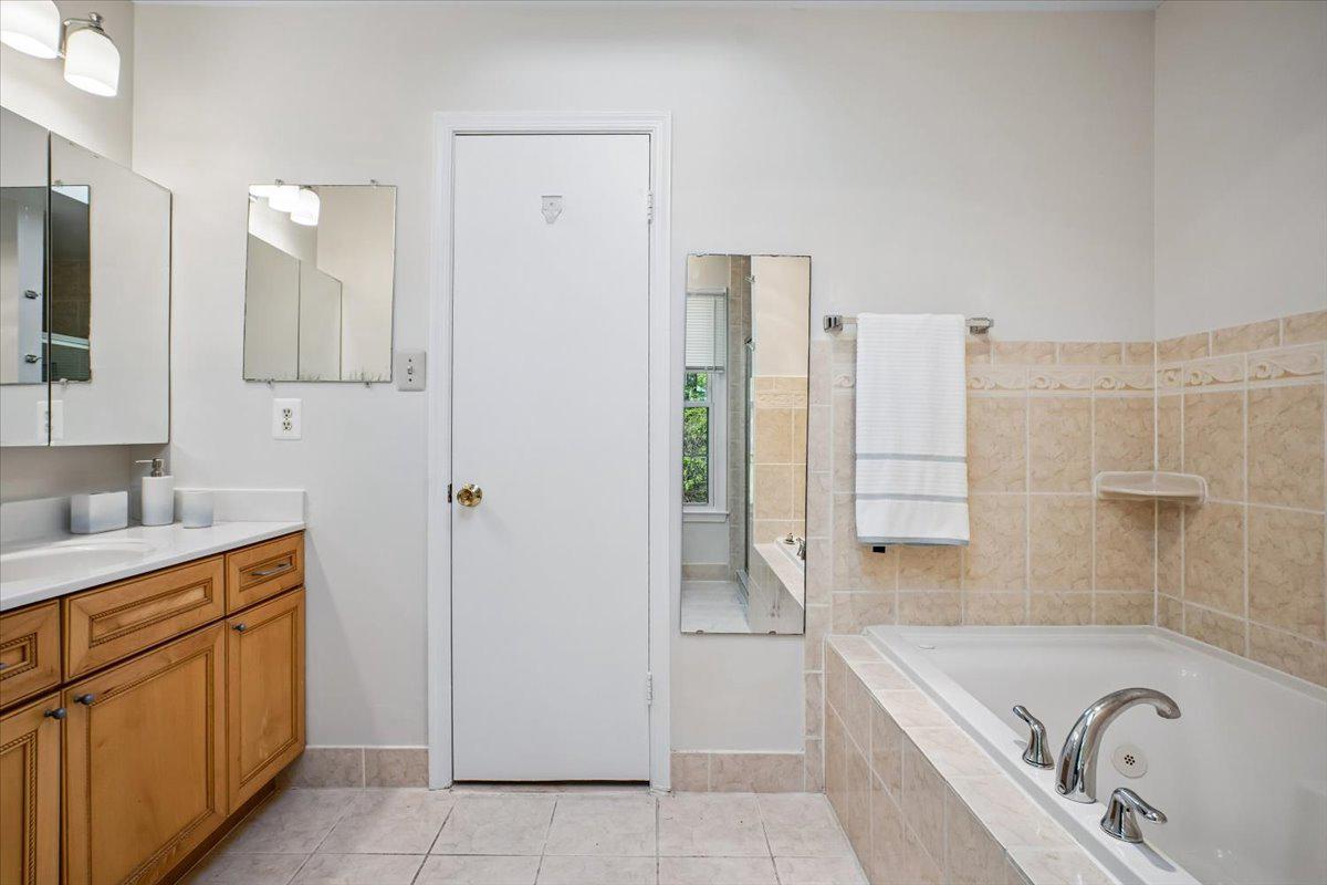 TIMBERLAKE ESTATES SOUTH - Residential