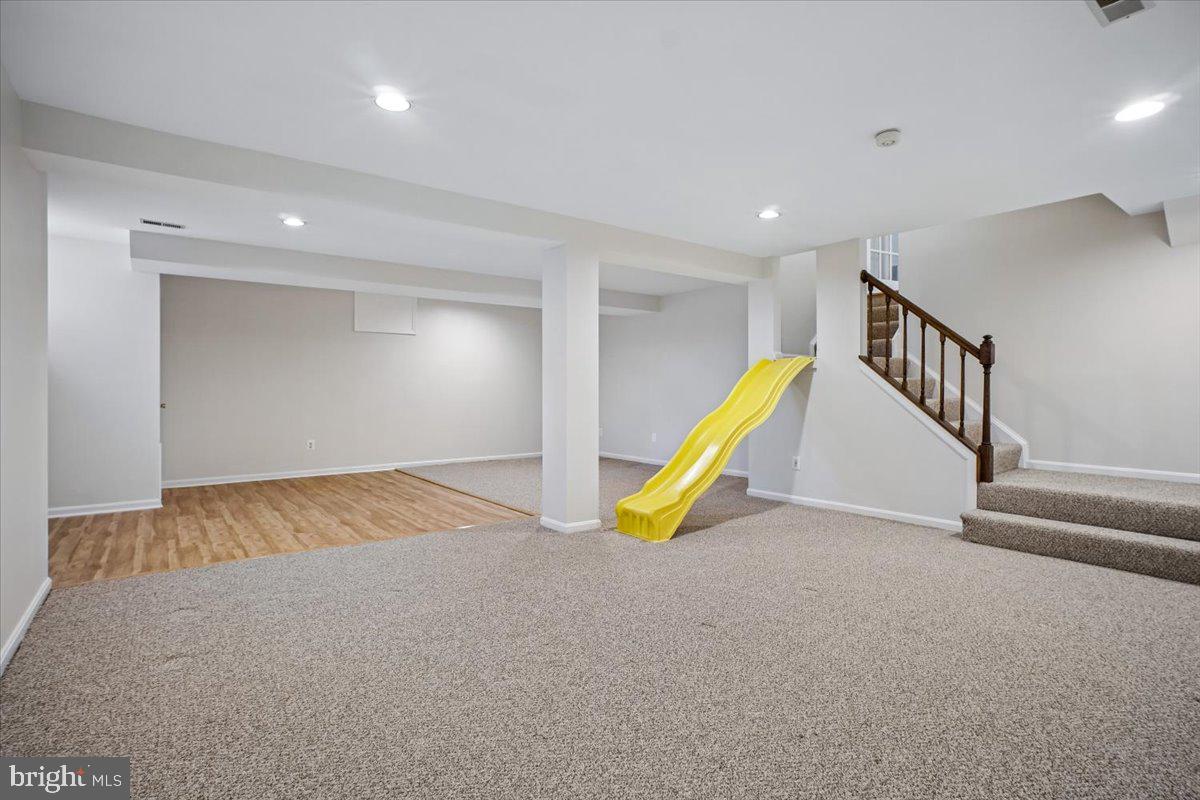 TIMBERLAKE ESTATES SOUTH - Residential