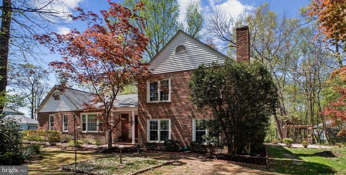 TIMBERLAKE ESTATES SOUTH - Residential