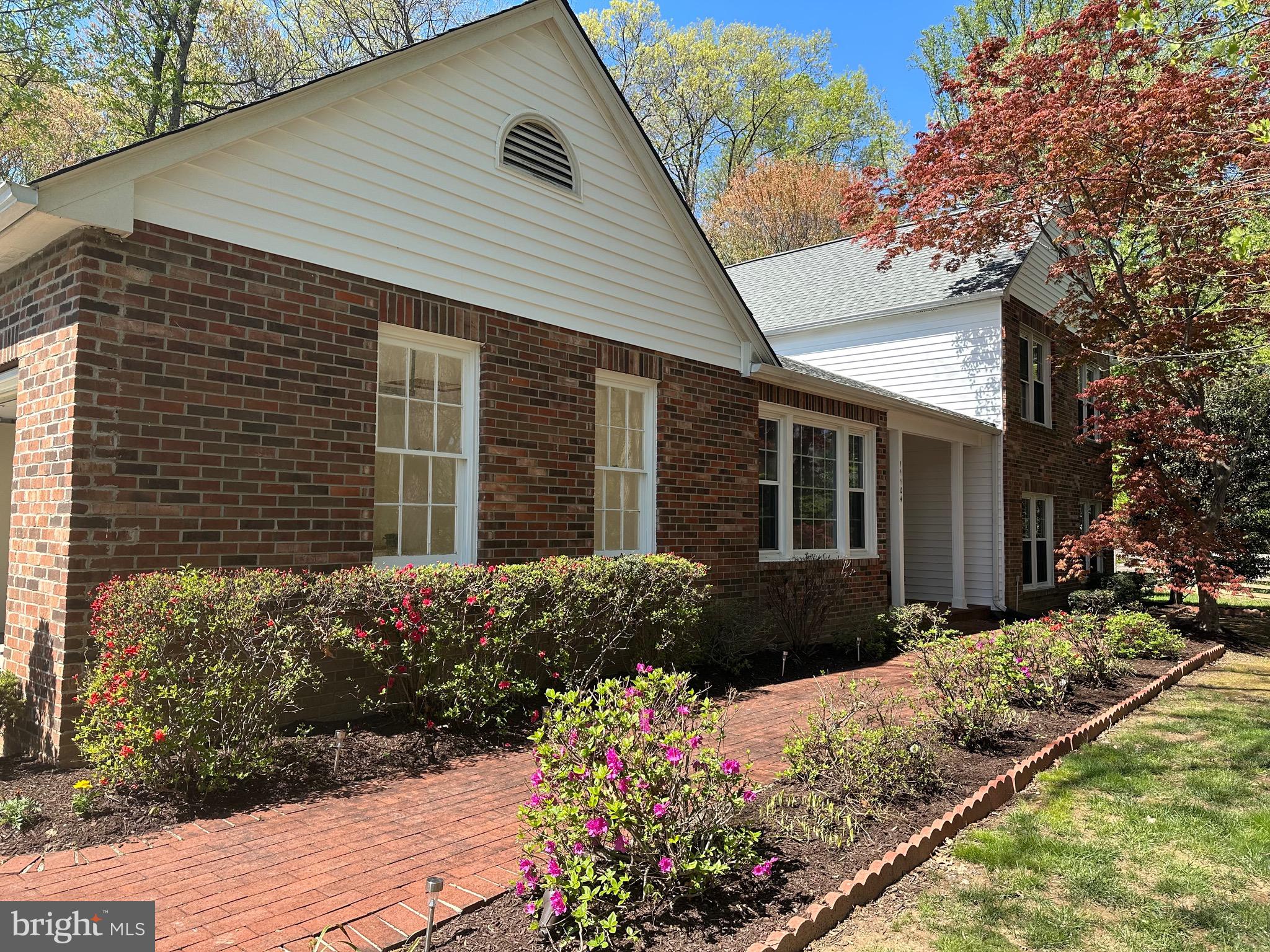 TIMBERLAKE ESTATES SOUTH - Residential