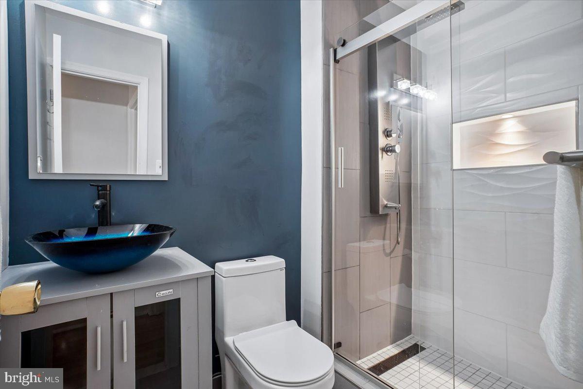 TIMBERLAKE ESTATES SOUTH - Residential