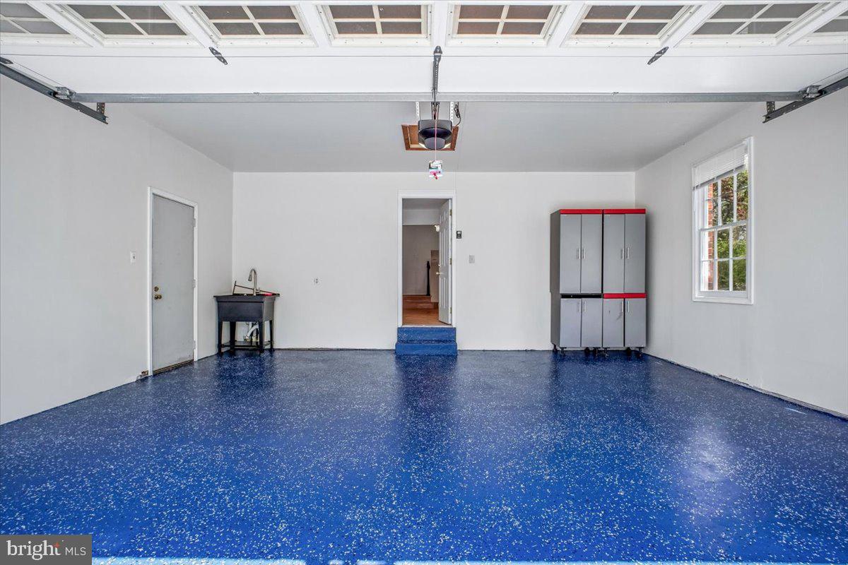 TIMBERLAKE ESTATES SOUTH - Residential