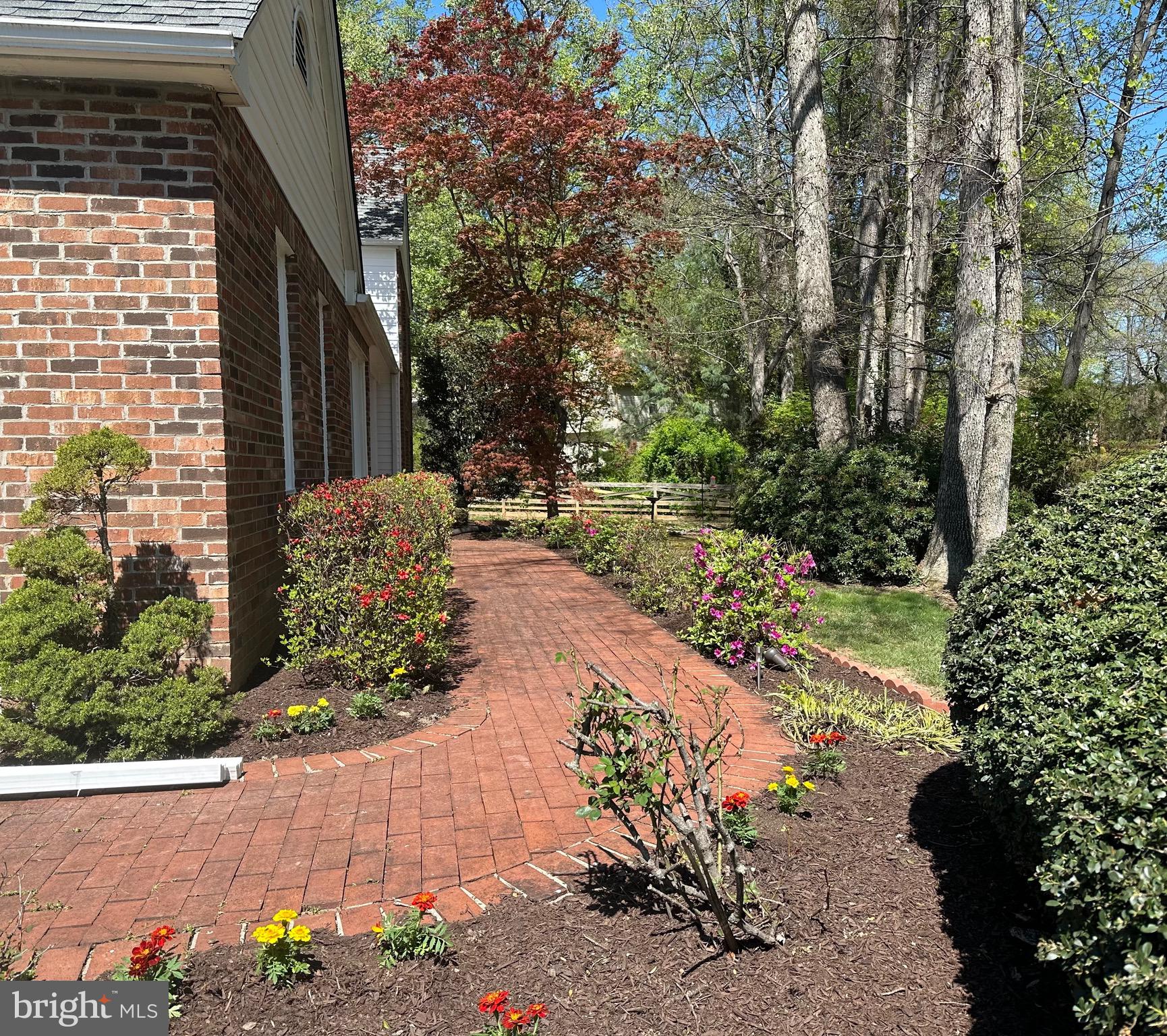 TIMBERLAKE ESTATES SOUTH - Residential