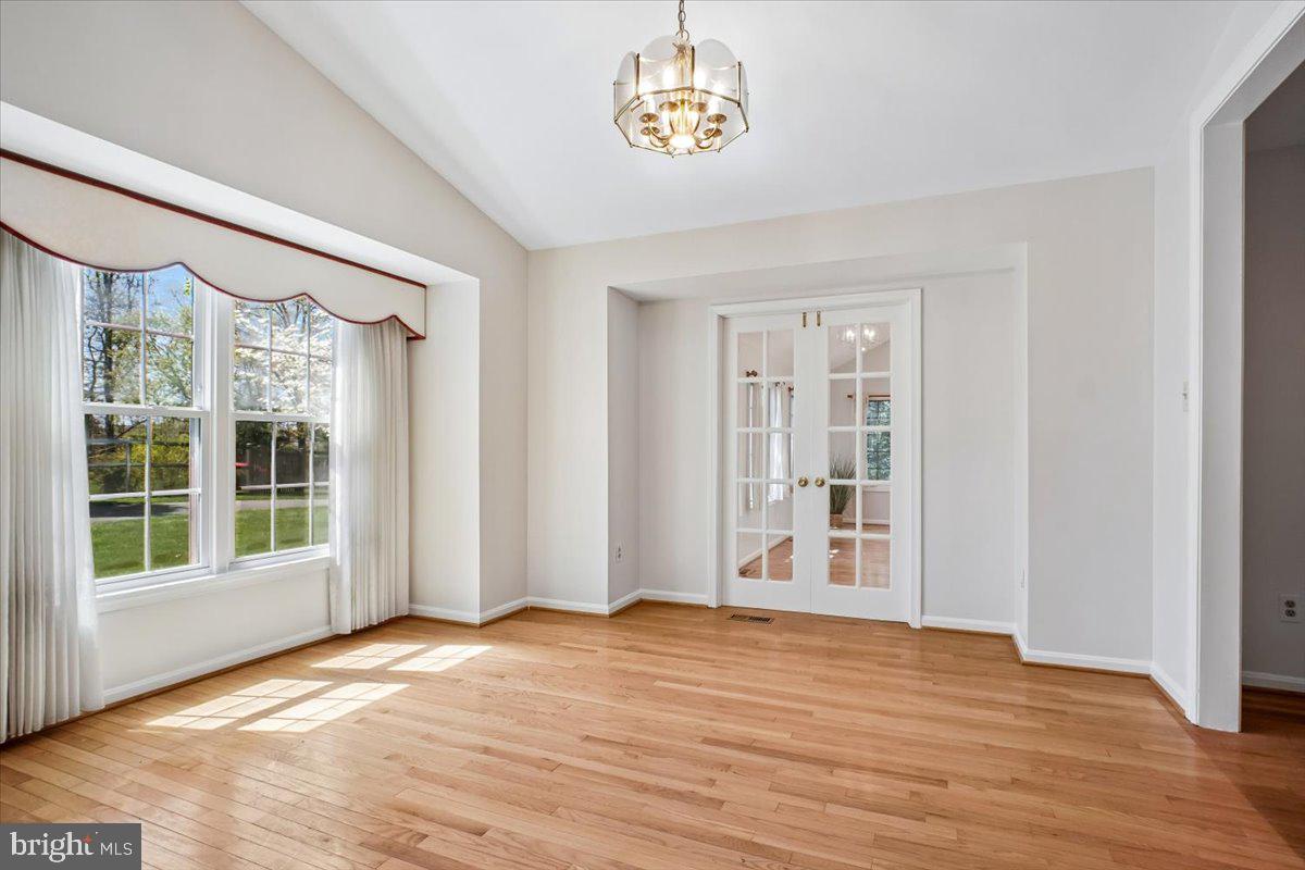 TIMBERLAKE ESTATES SOUTH - Residential