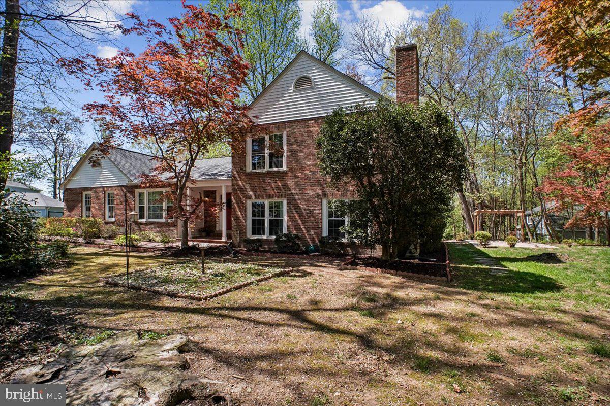 TIMBERLAKE ESTATES SOUTH - Residential