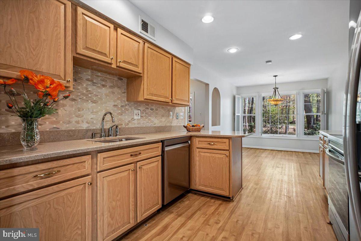 TIMBERLAKE ESTATES SOUTH - Residential