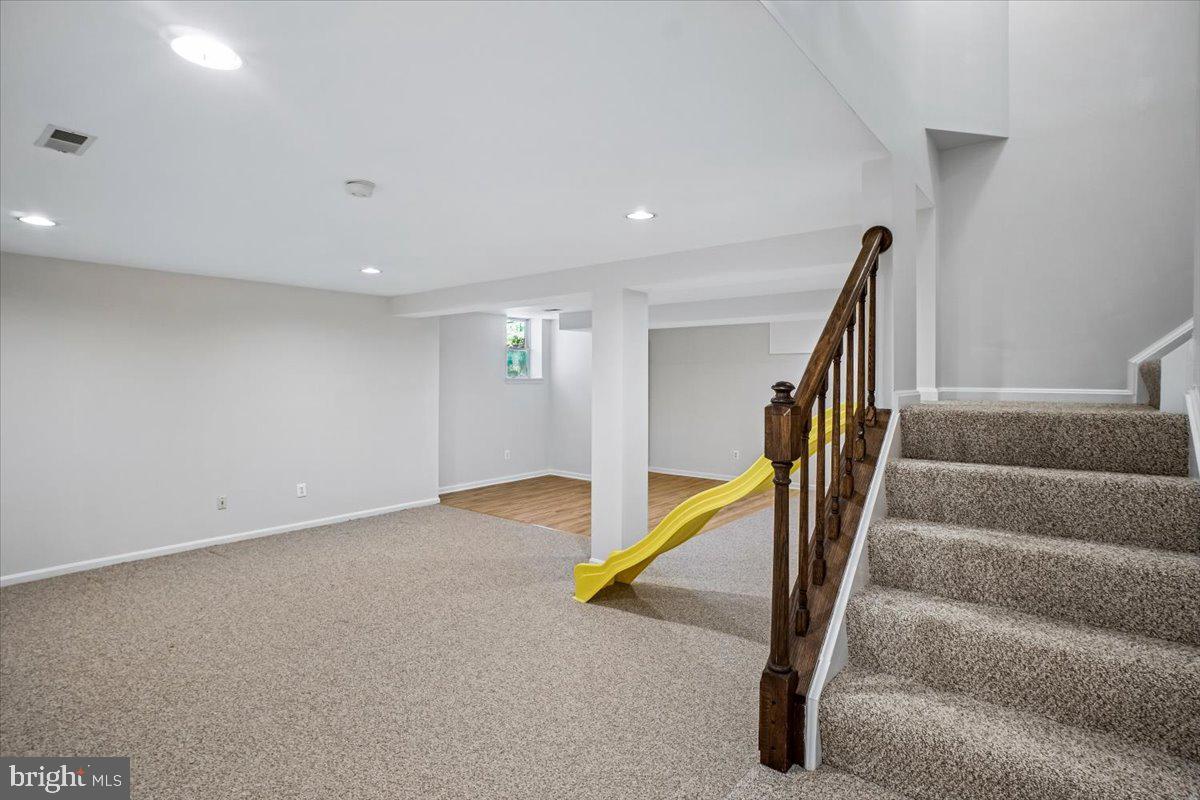 TIMBERLAKE ESTATES SOUTH - Residential