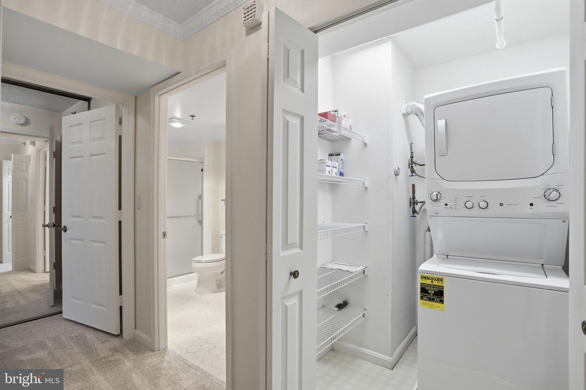 LANSDOWNE WOODS - Residential