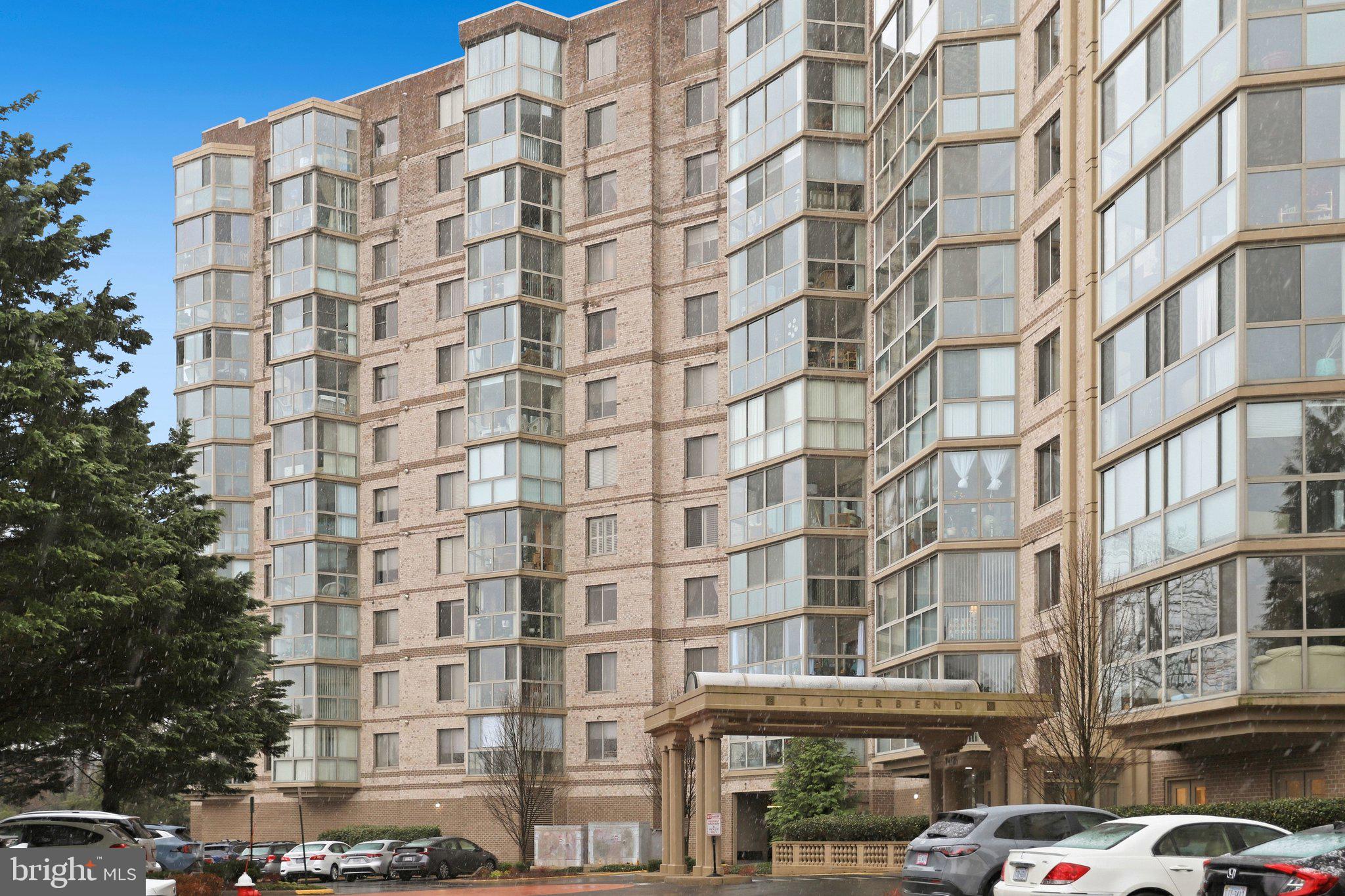 LANSDOWNE WOODS - Residential