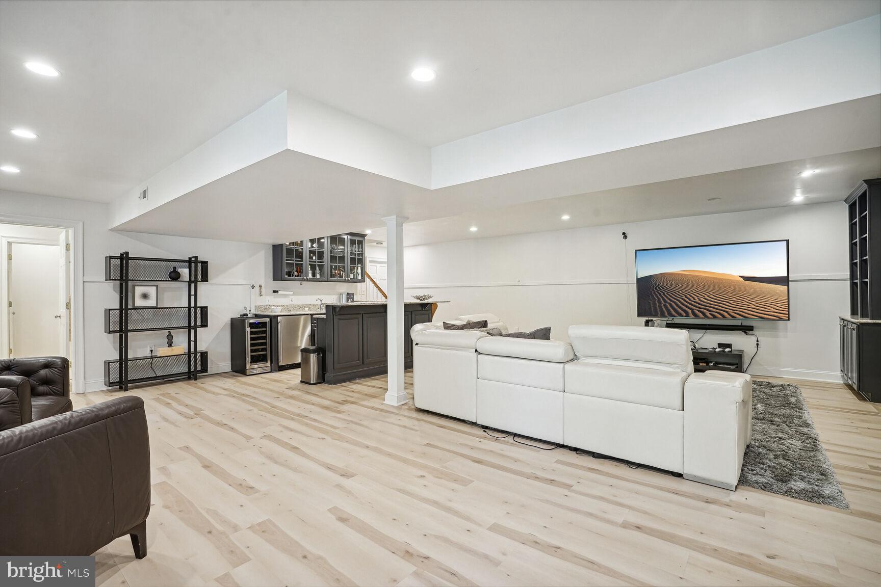 BEAU RIDGE - Residential