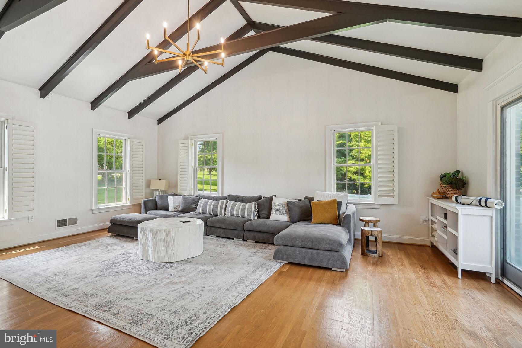 BEAU RIDGE - Residential