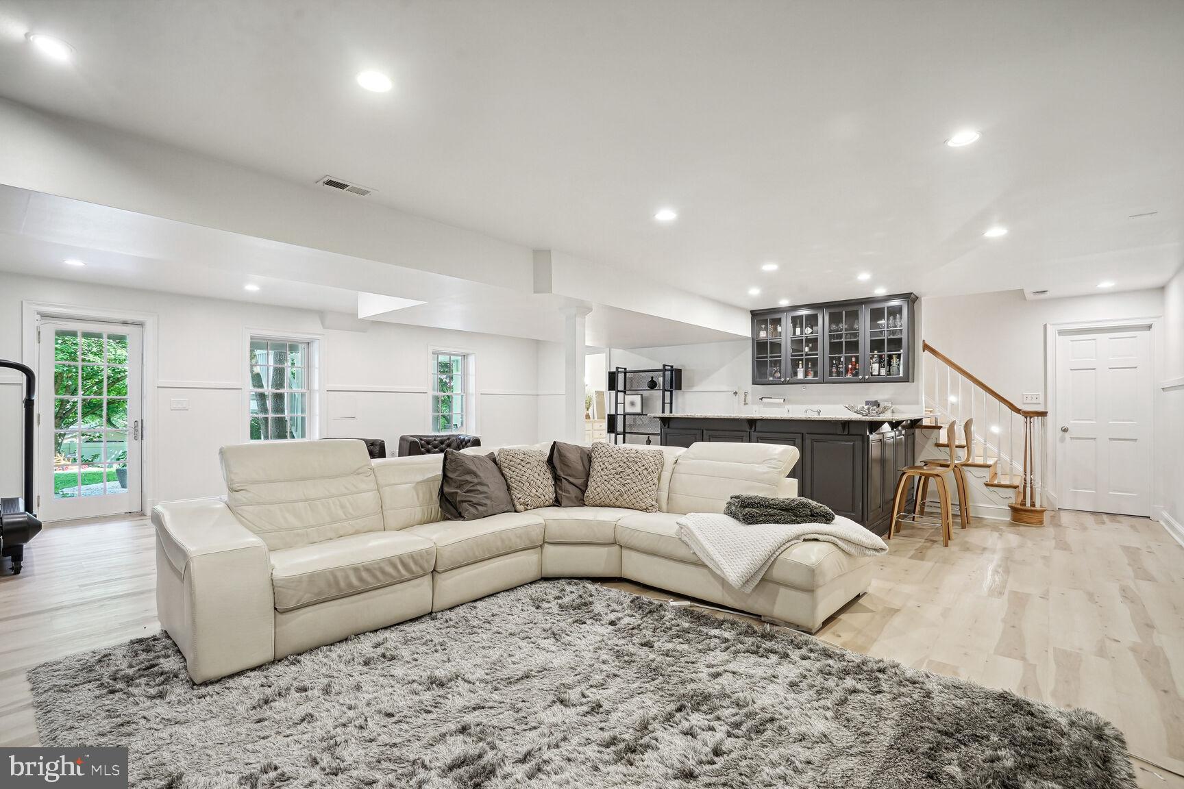 BEAU RIDGE - Residential