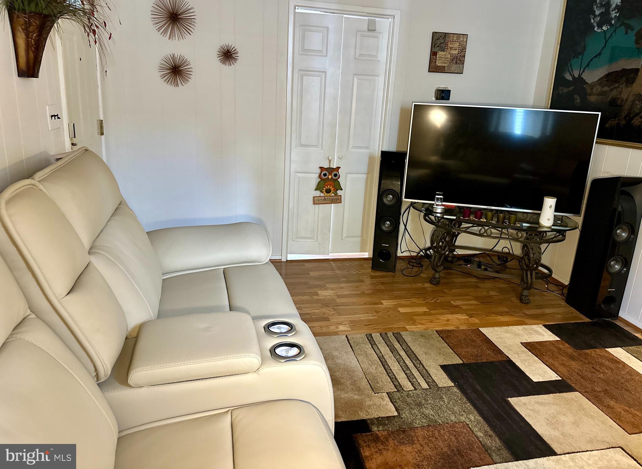 BALTIMORE HIGHLANDS - Residential