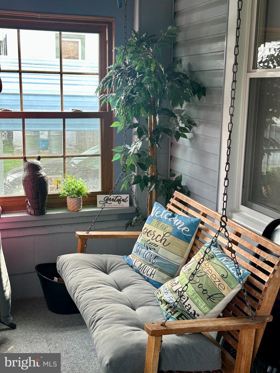 BALTIMORE HIGHLANDS - Residential