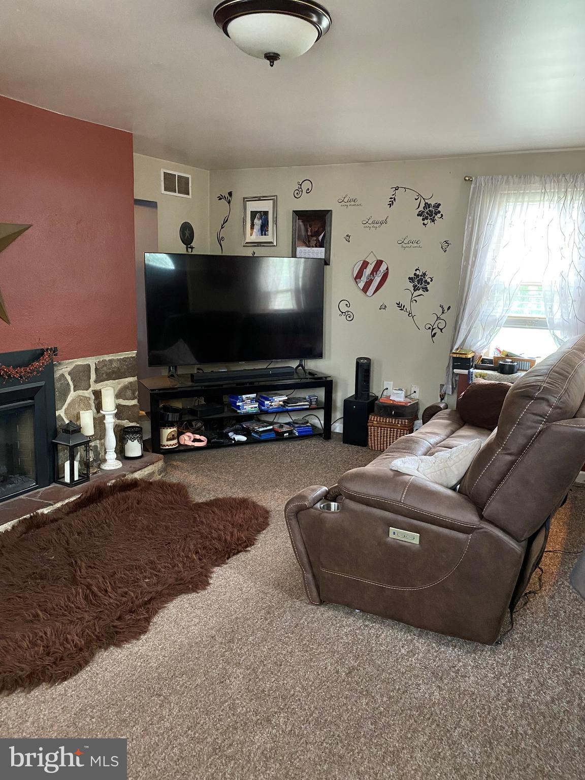 FAIRCREST ESTATES - Residential