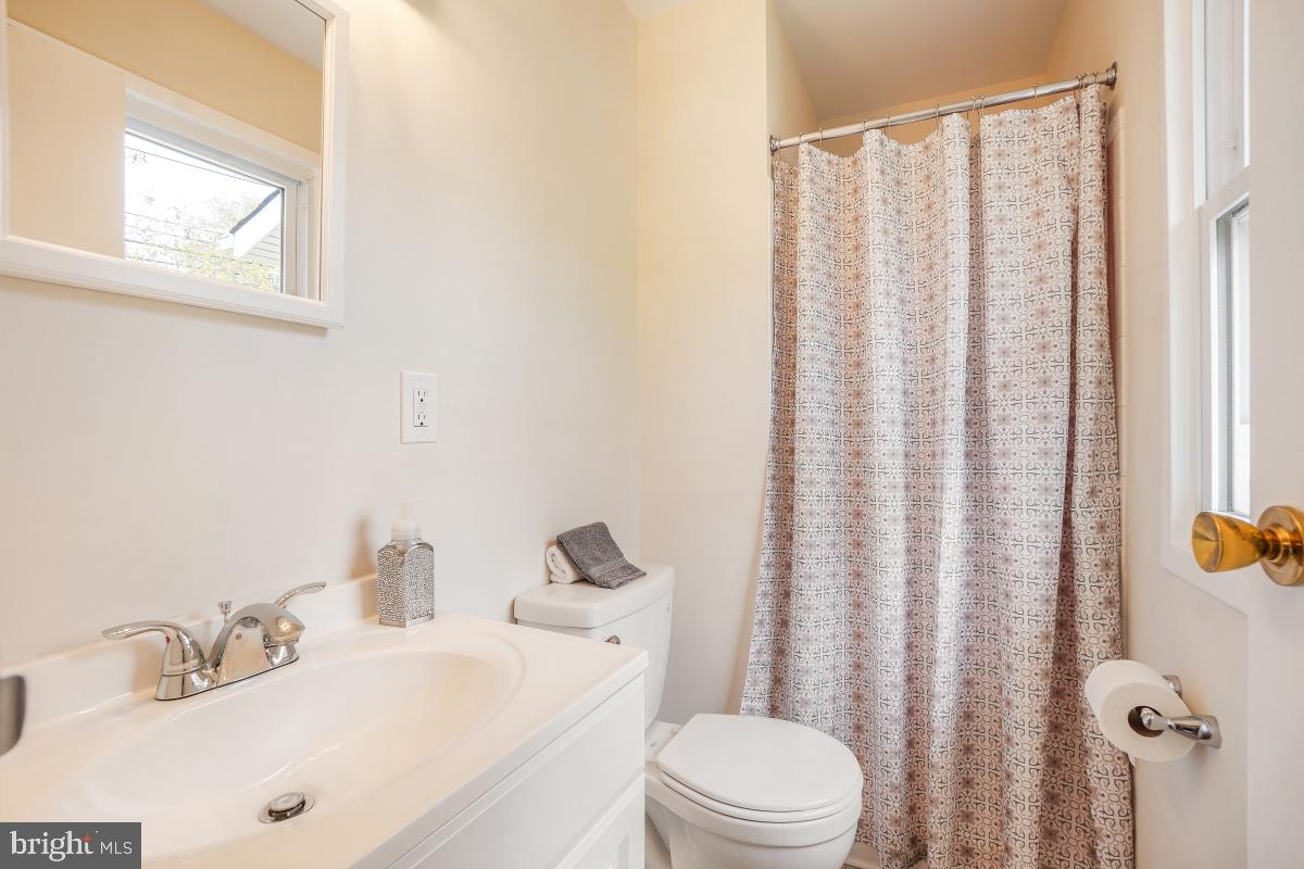 BEL PRE WOODS - Residential