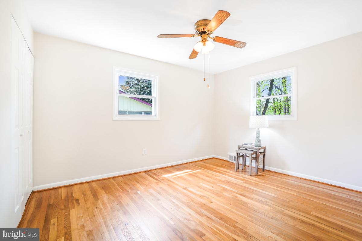 BEL PRE WOODS - Residential