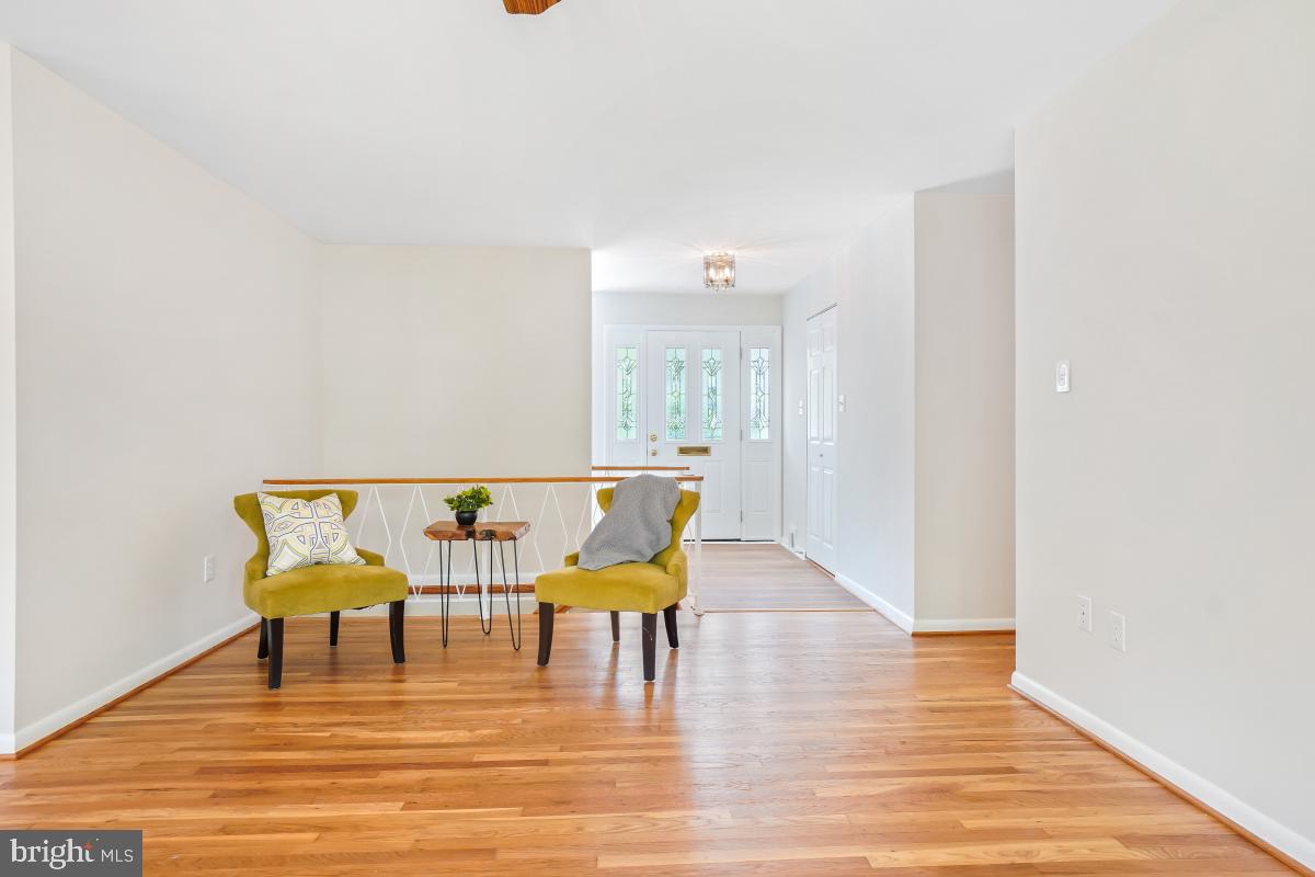 BEL PRE WOODS - Residential