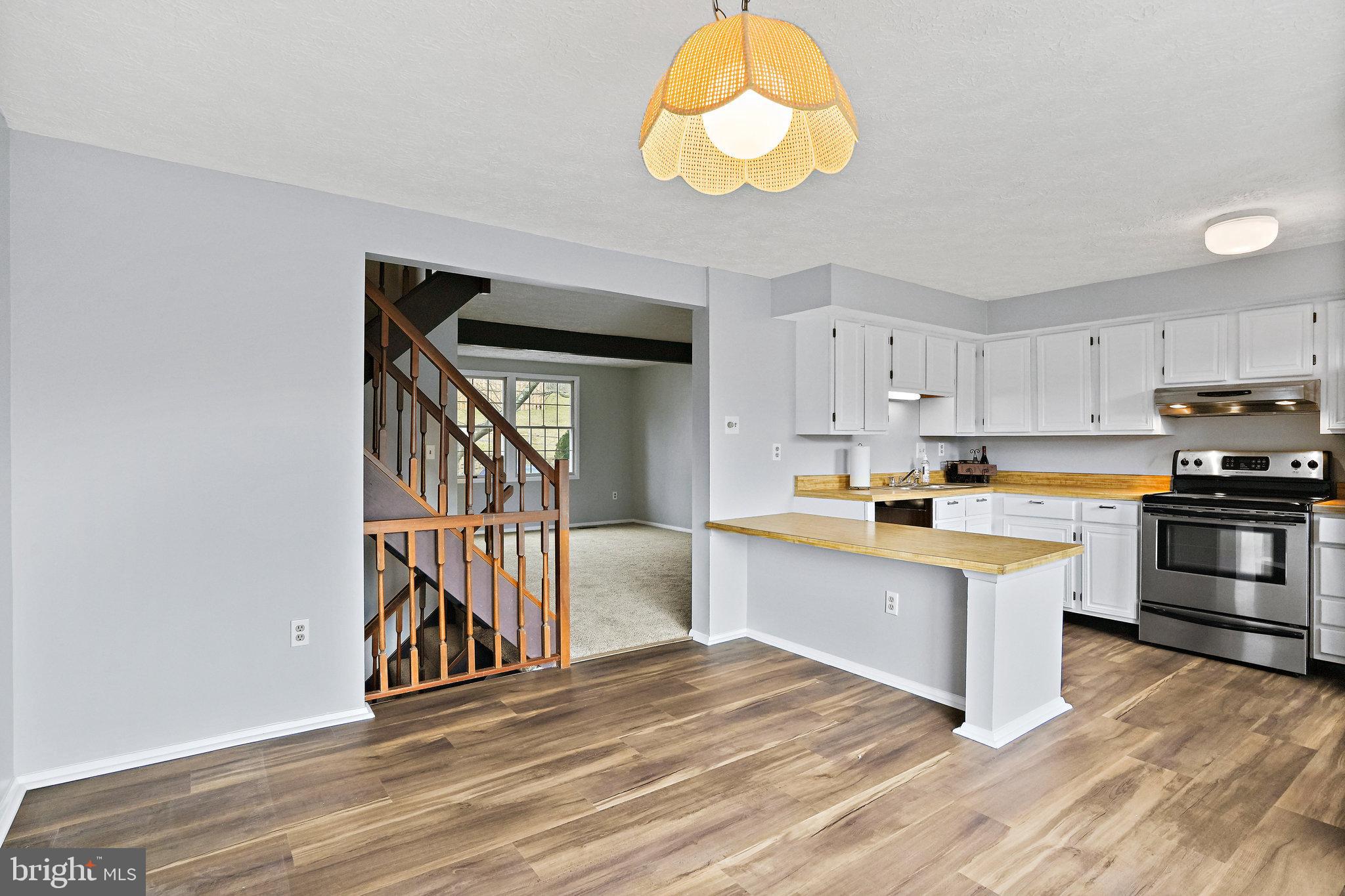 DAMASCUS VALLEY PARK - Residential