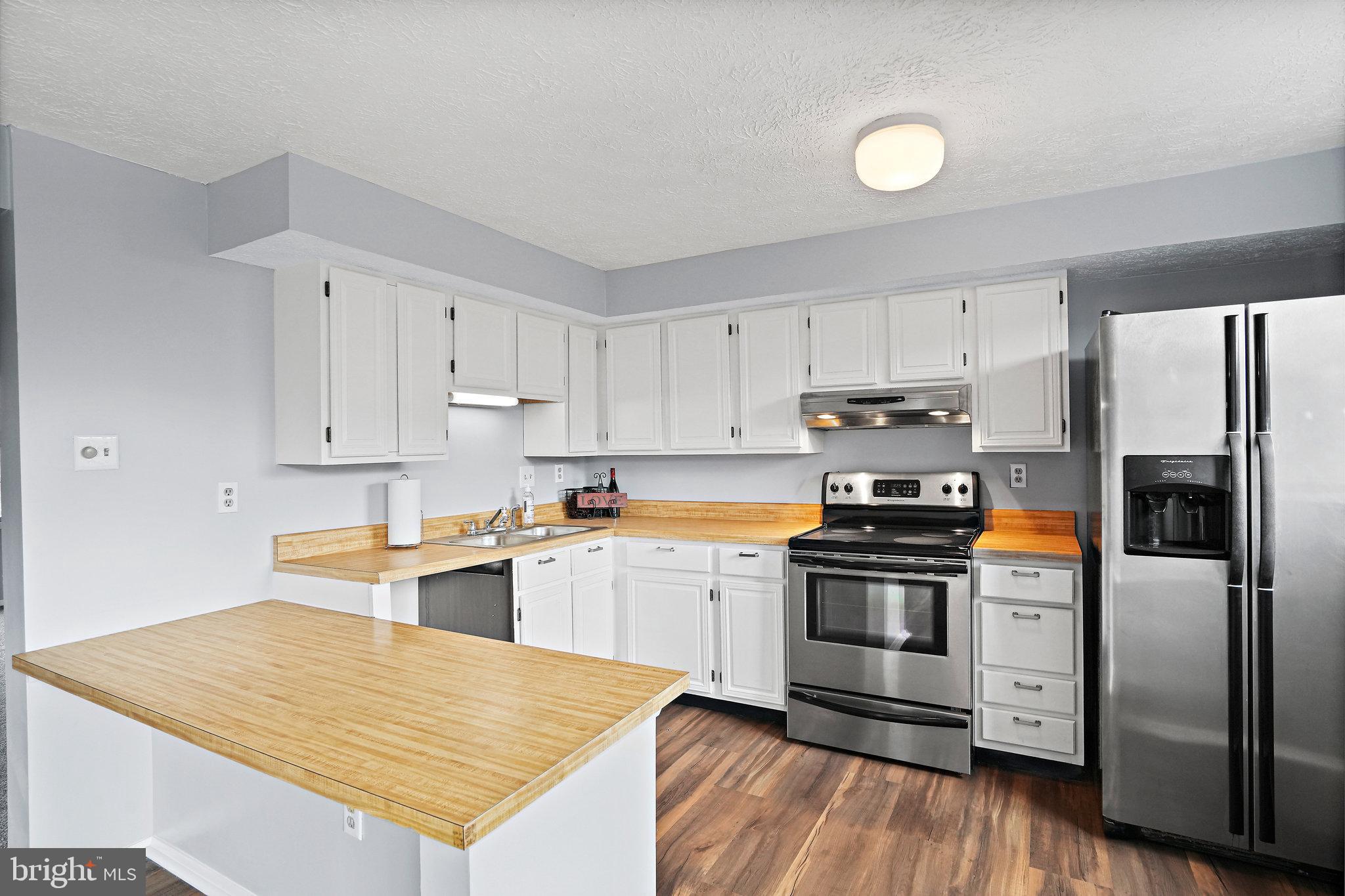 DAMASCUS VALLEY PARK - Residential