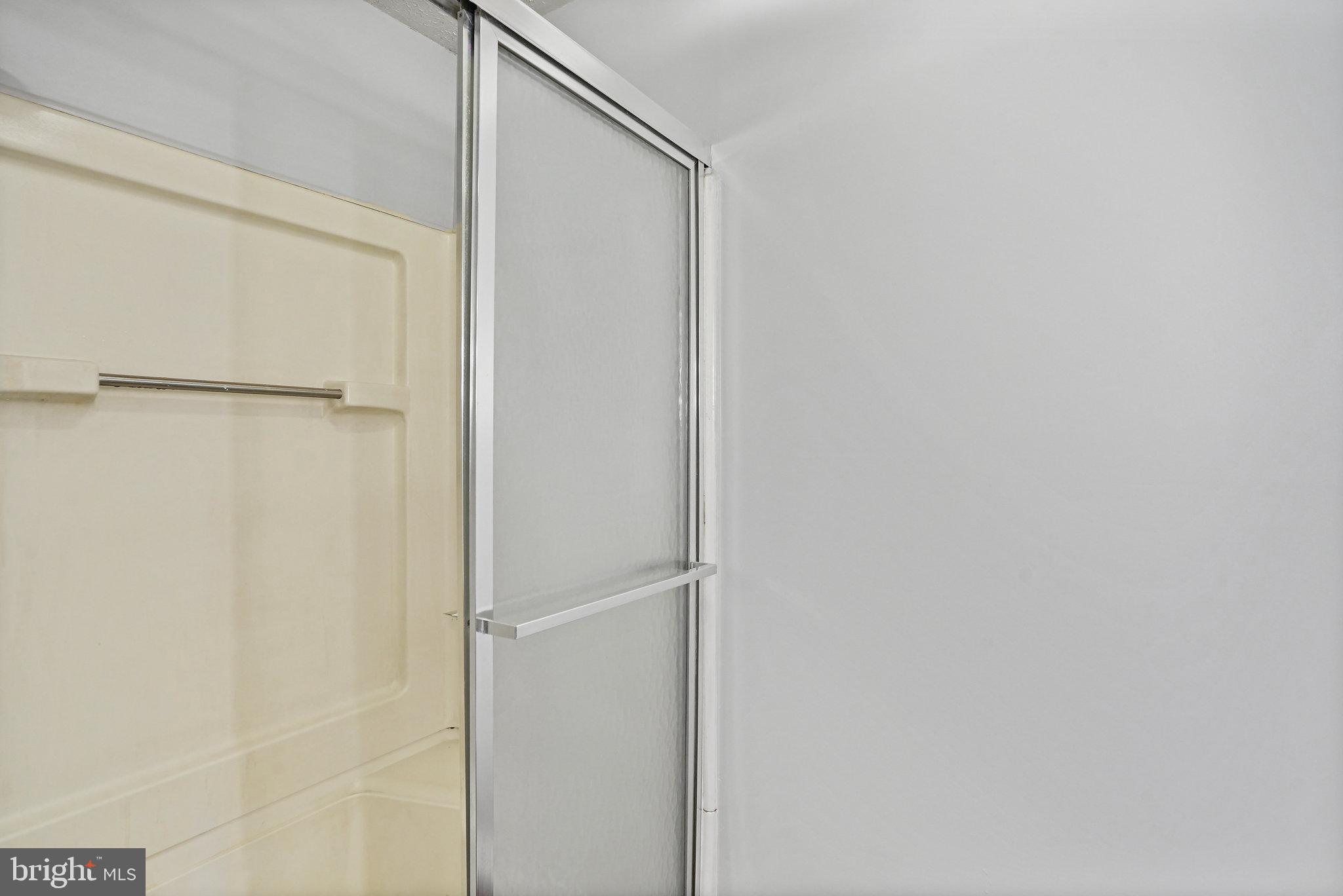 DAMASCUS VALLEY PARK - Residential