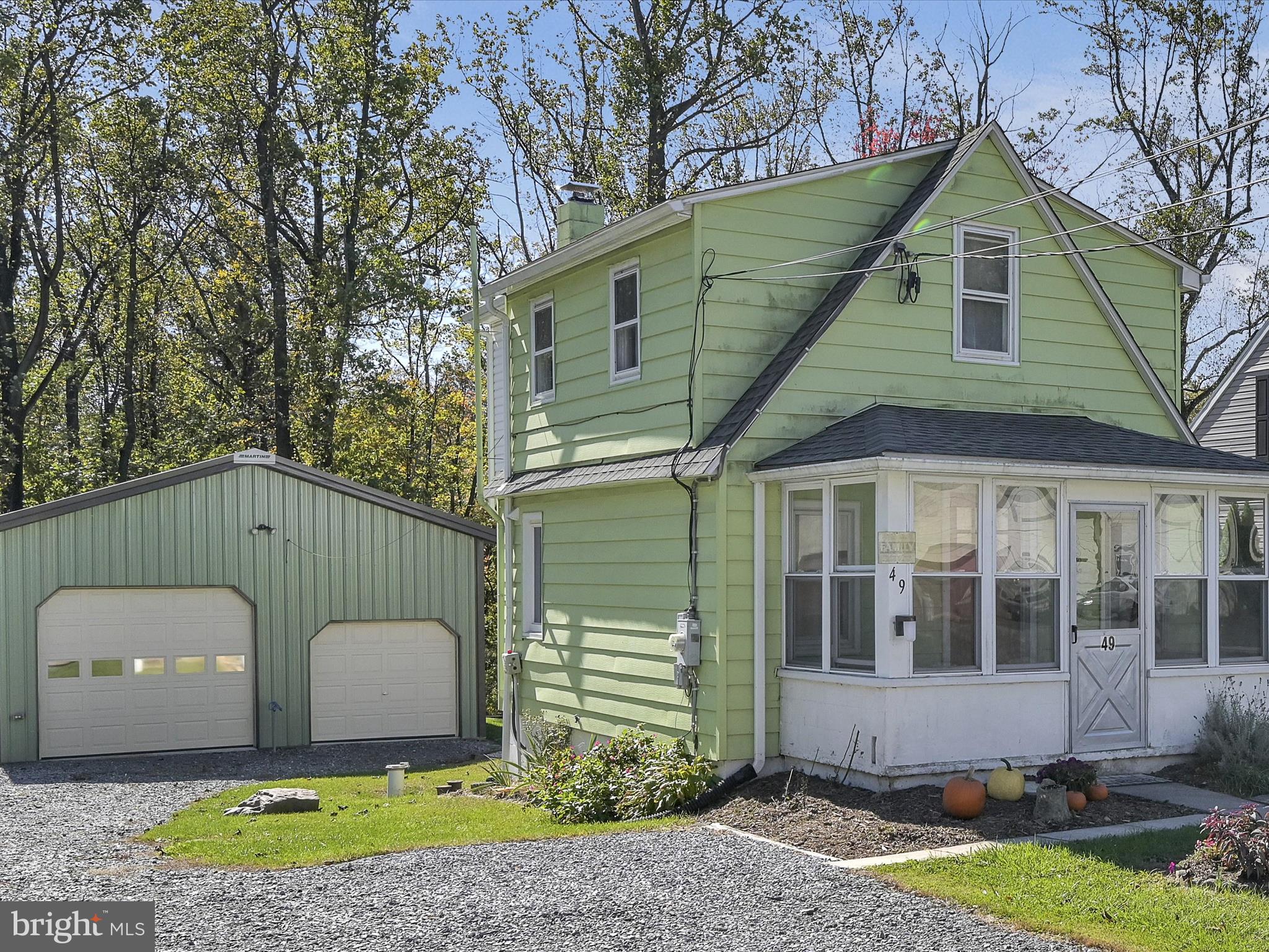 49 POPLAR AVENUE