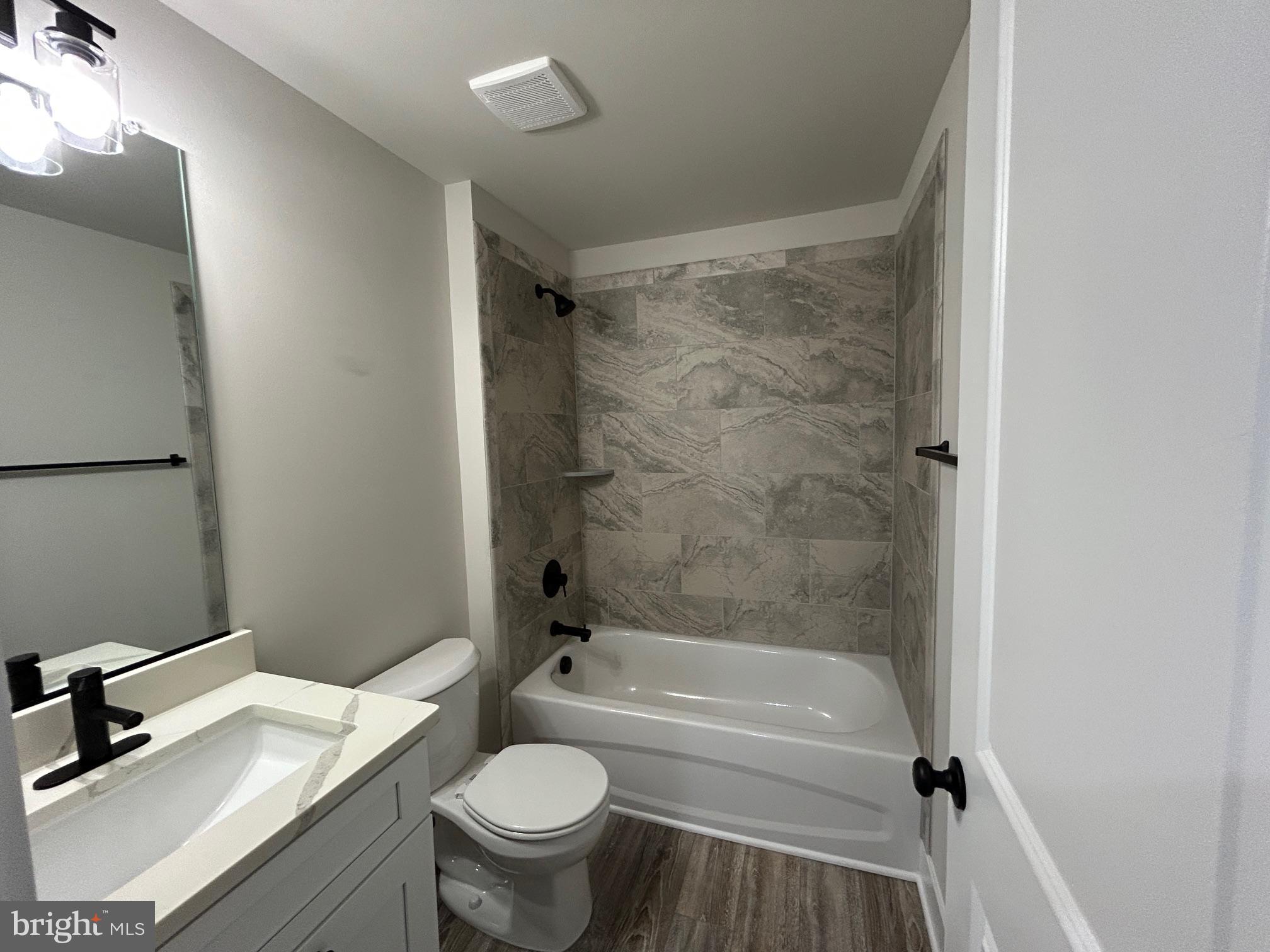 LAKE OF THE WOODS - Residential