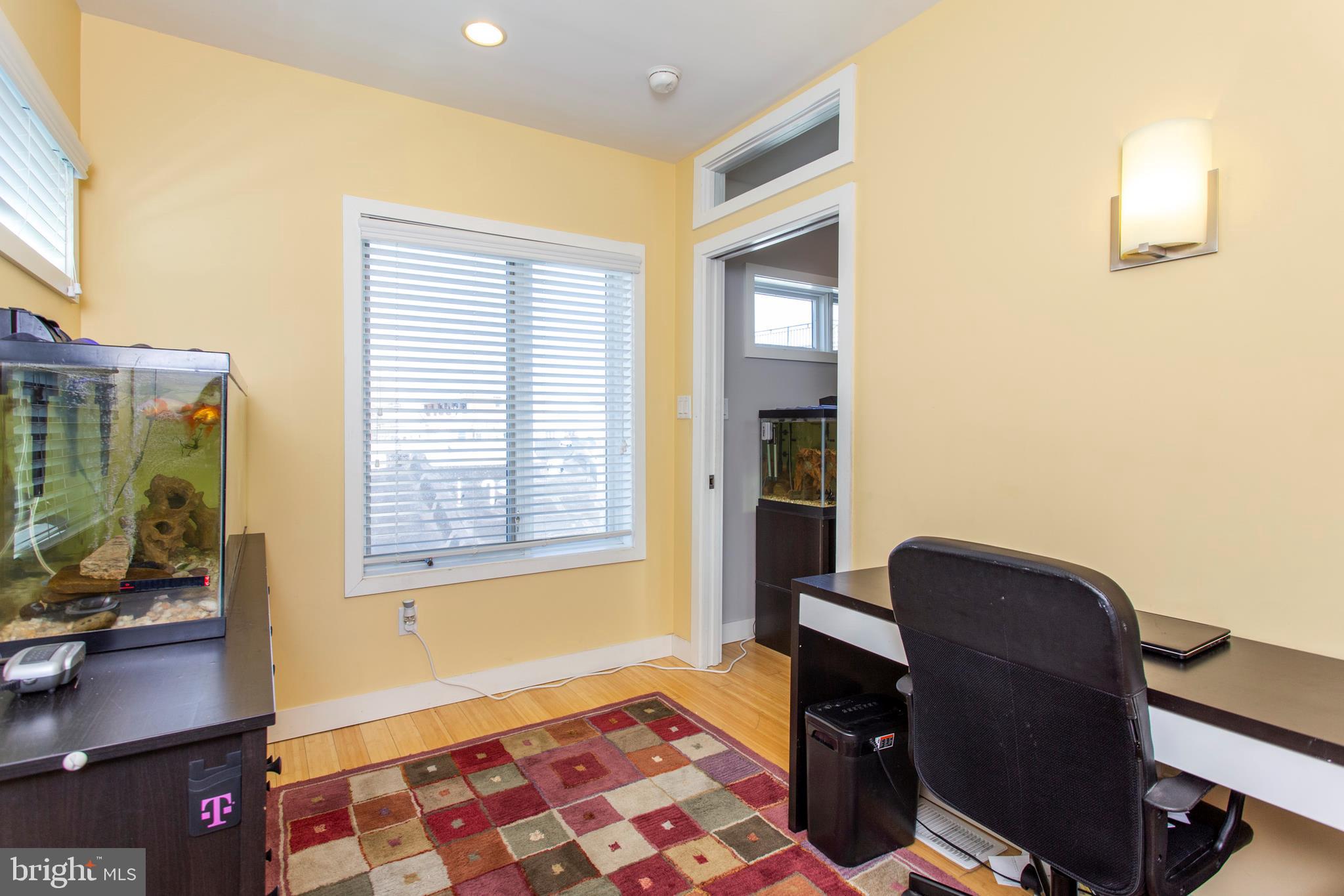 GRADUATE HOSPITAL - Residential