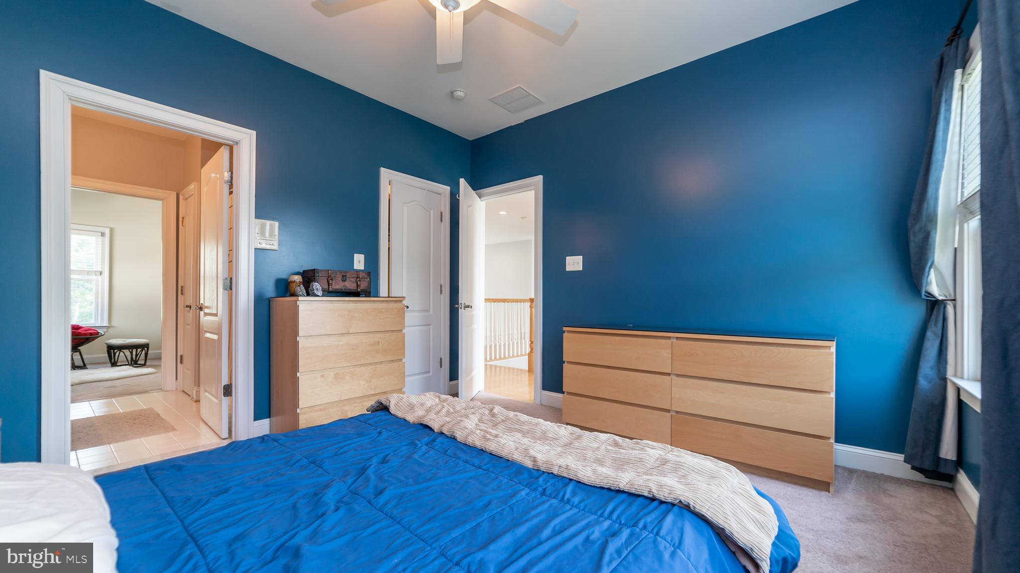 COMPASS POINTE - Residential