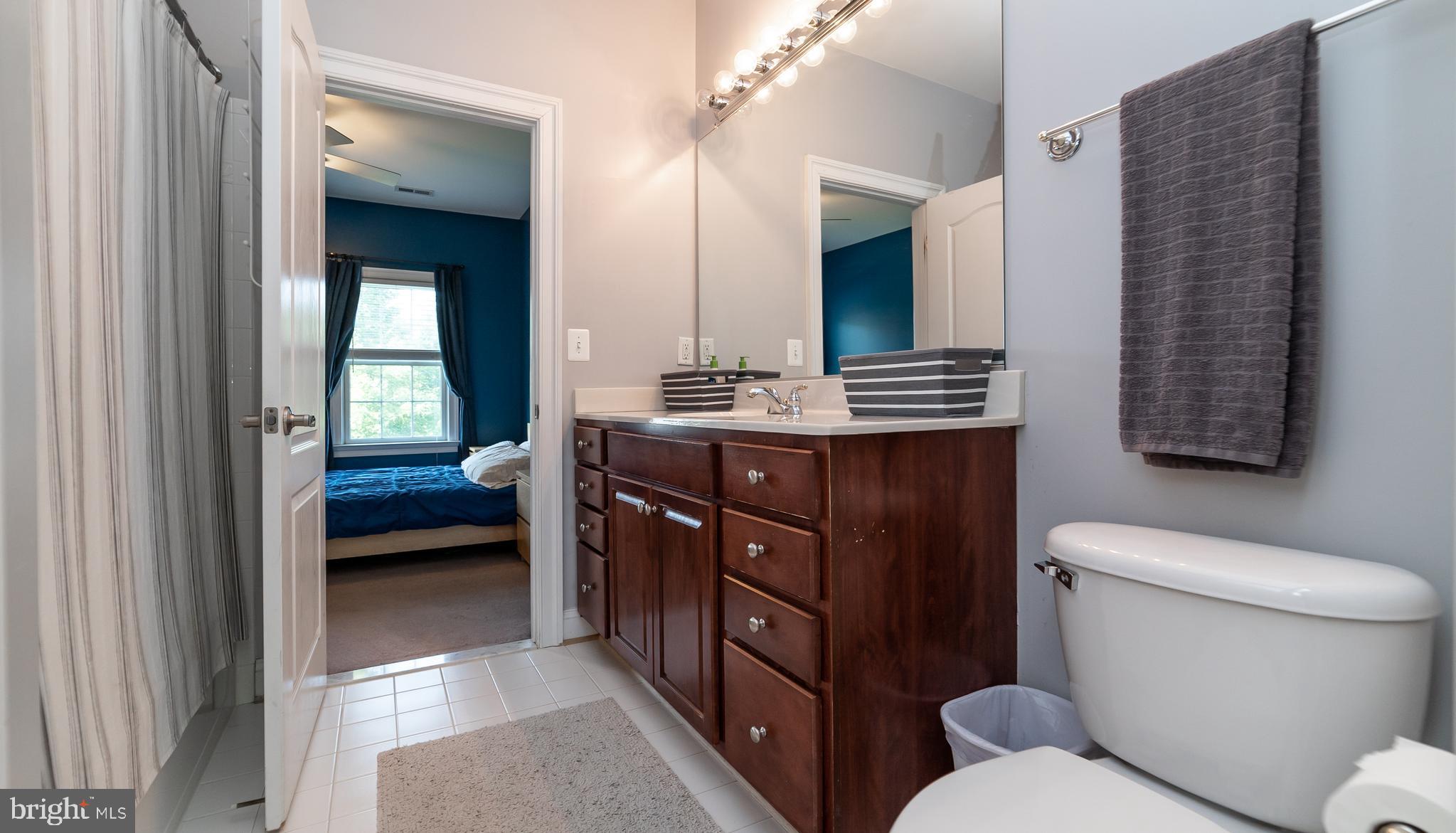 COMPASS POINTE - Residential