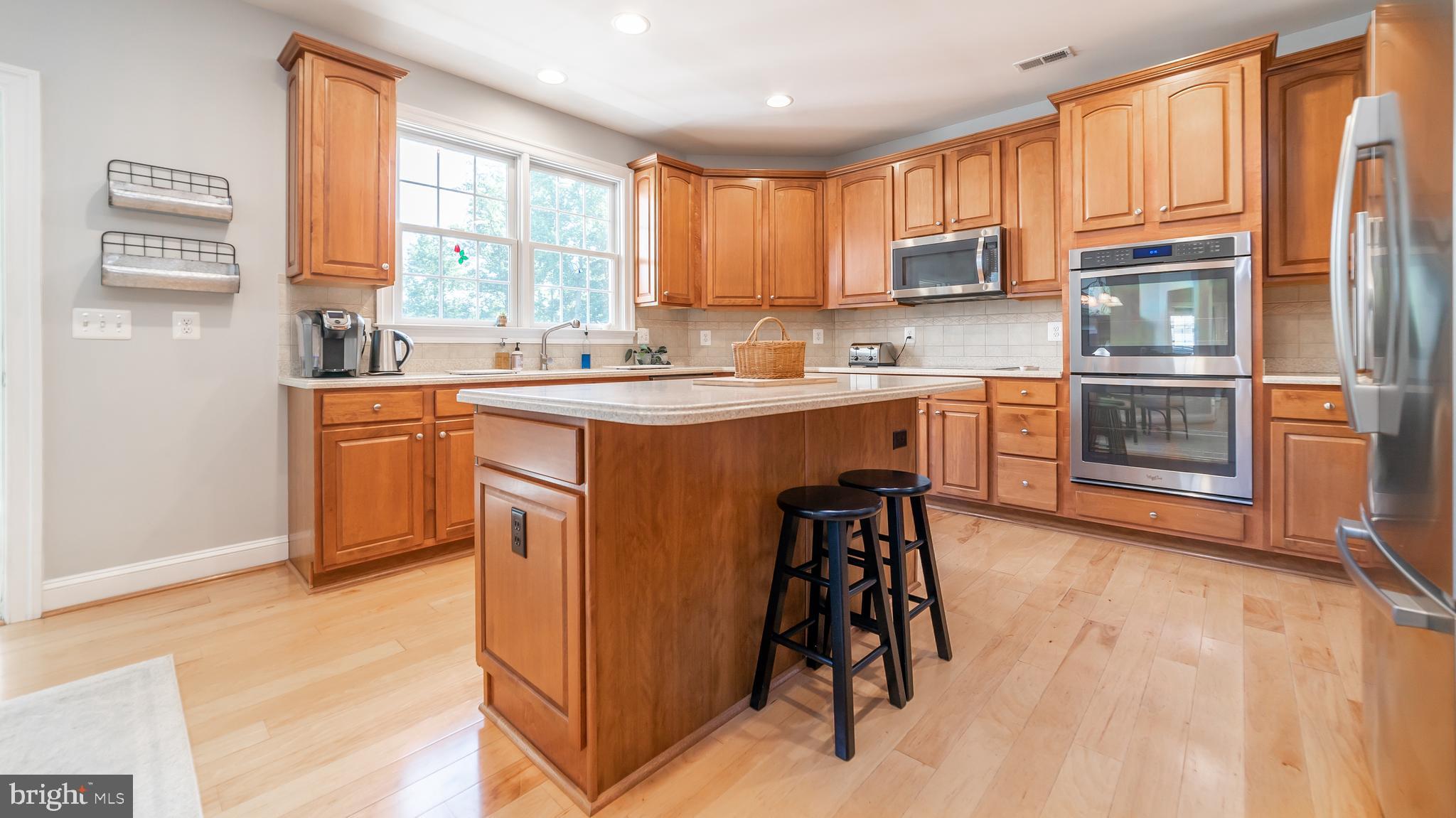 COMPASS POINTE - Residential