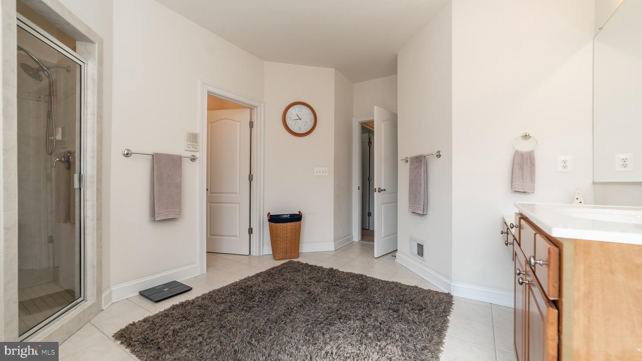 COMPASS POINTE - Residential