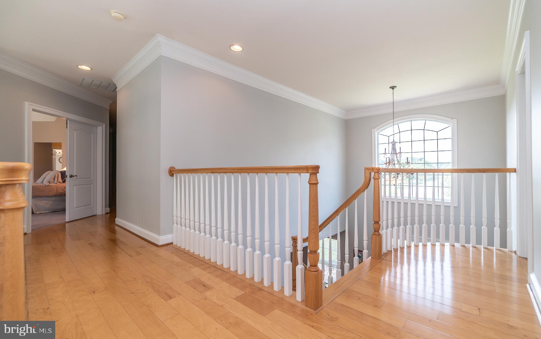 COMPASS POINTE - Residential