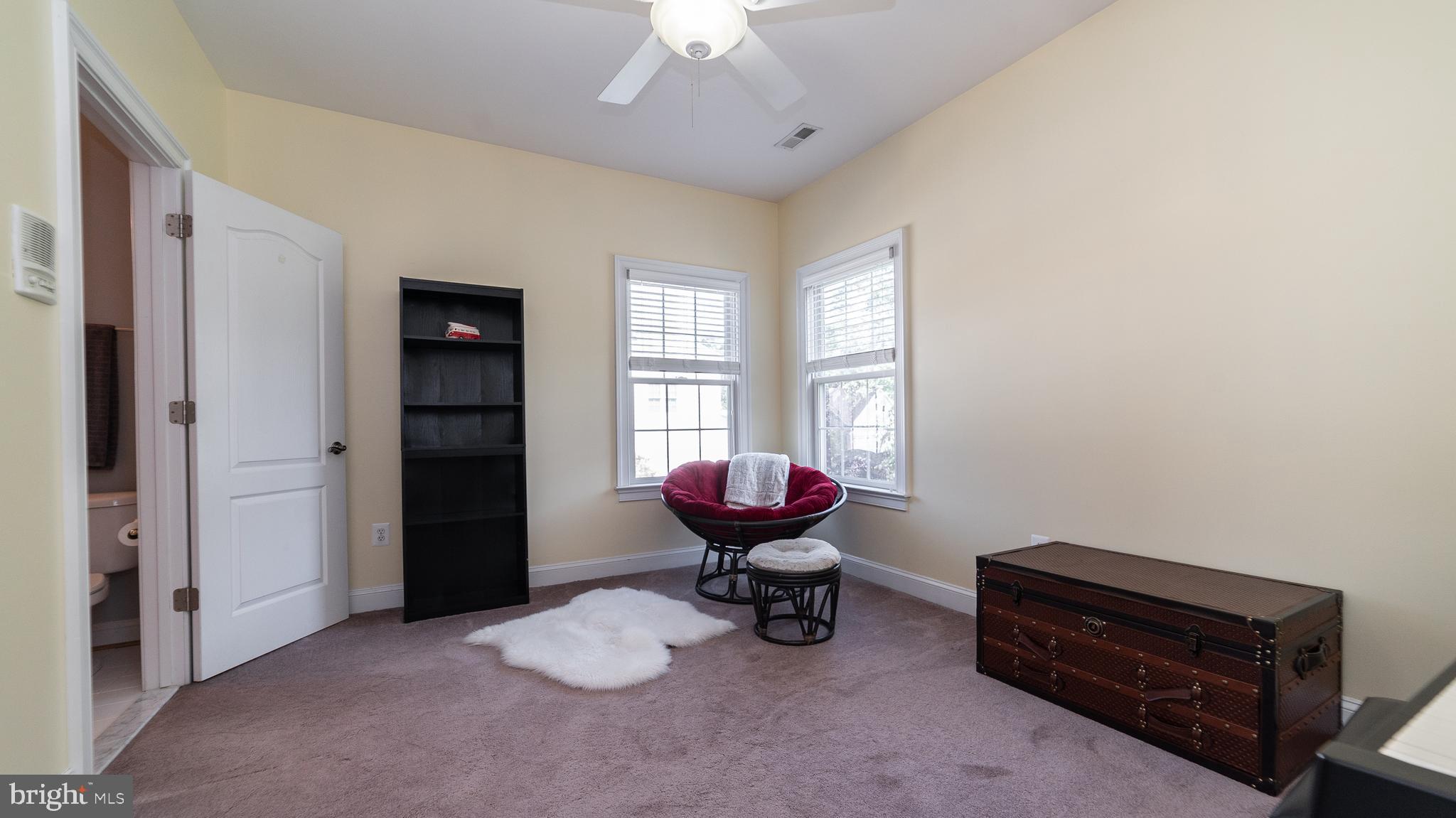 COMPASS POINTE - Residential