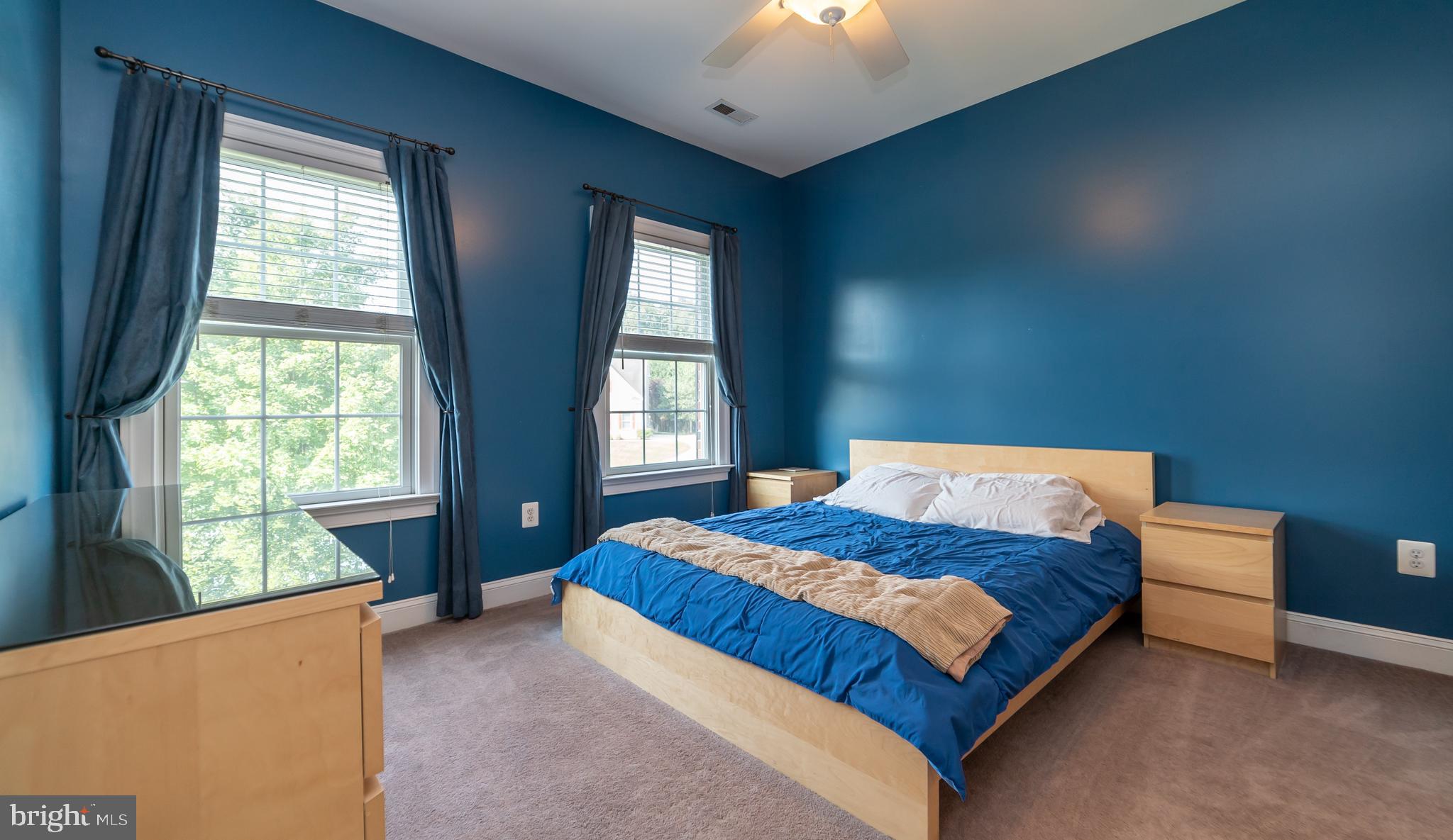 COMPASS POINTE - Residential