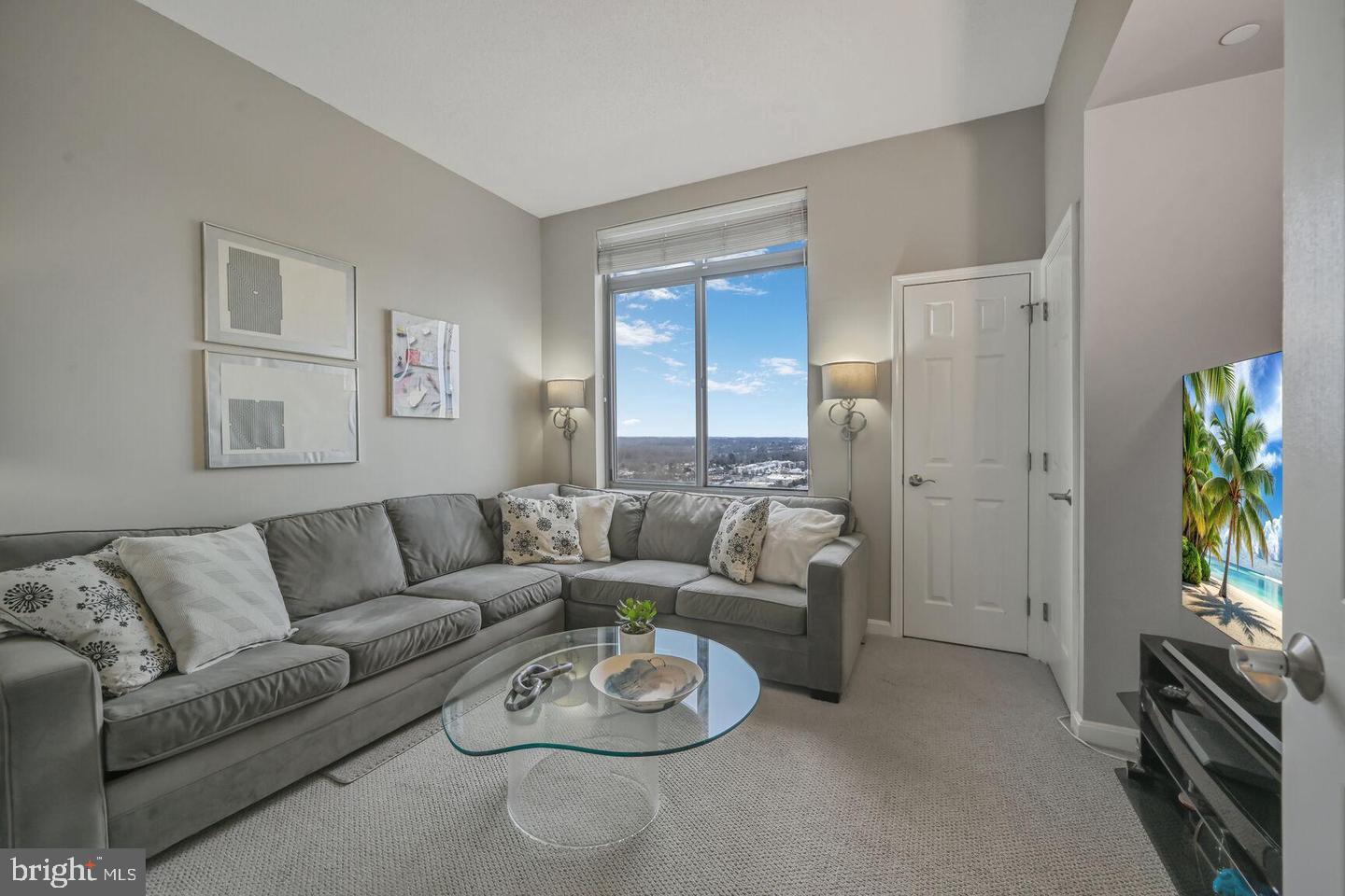 WHITE FLINT STATION - Residential Lease