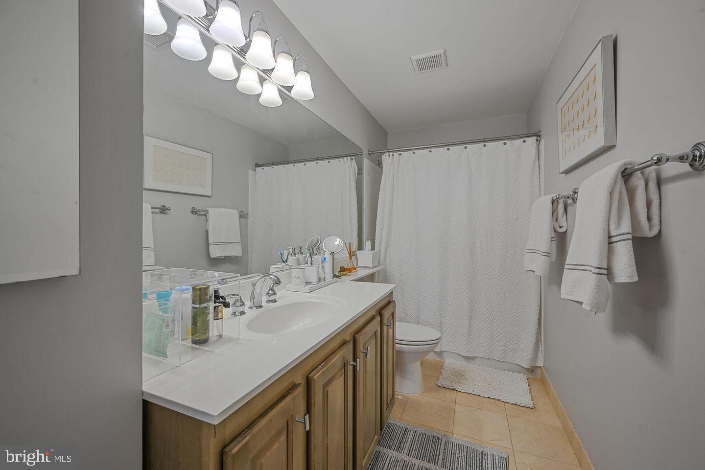 WHITE FLINT STATION - Residential Lease