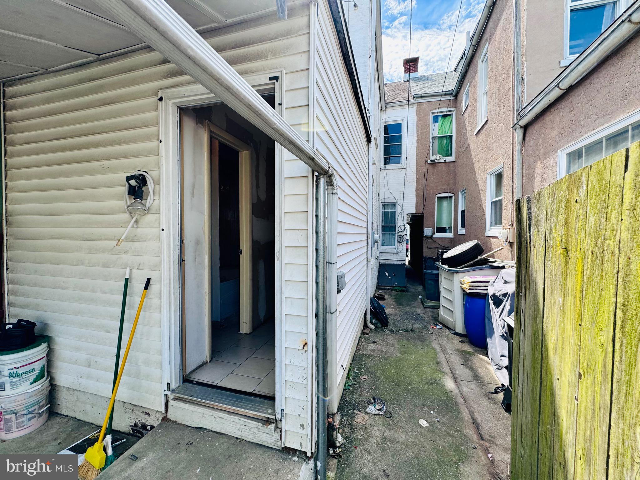 NORTHEAST READING - Residential