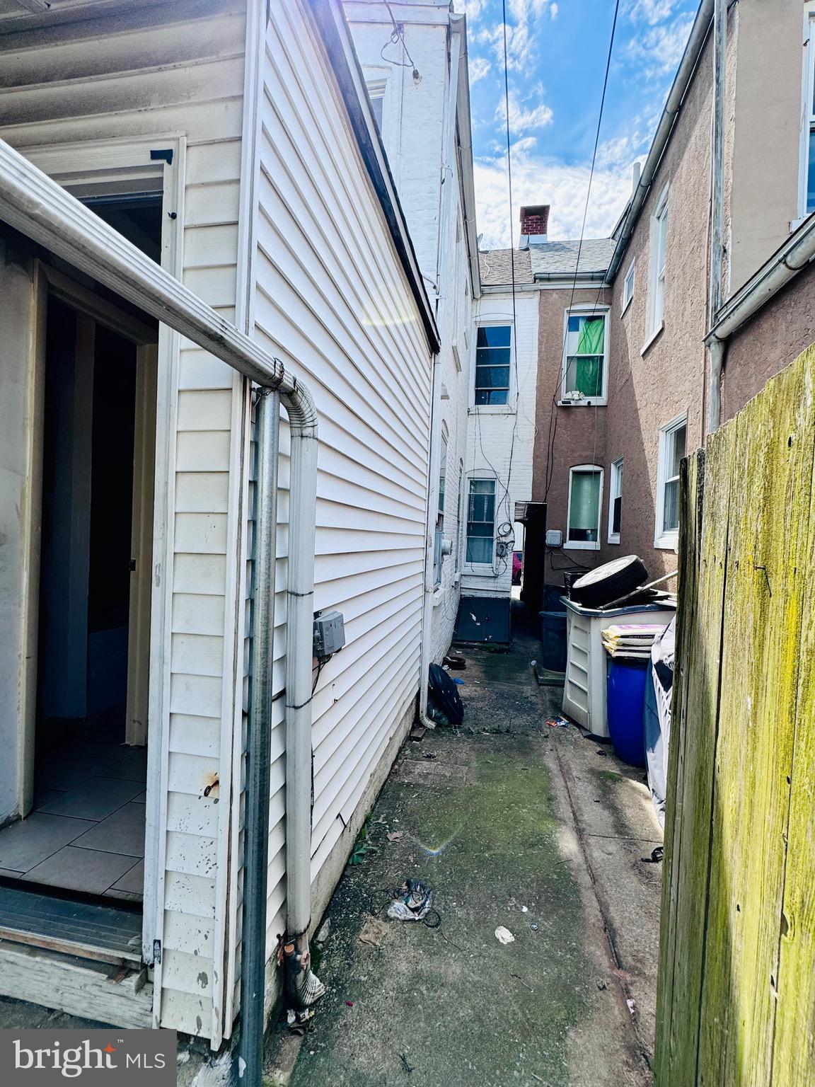 NORTHEAST READING - Residential