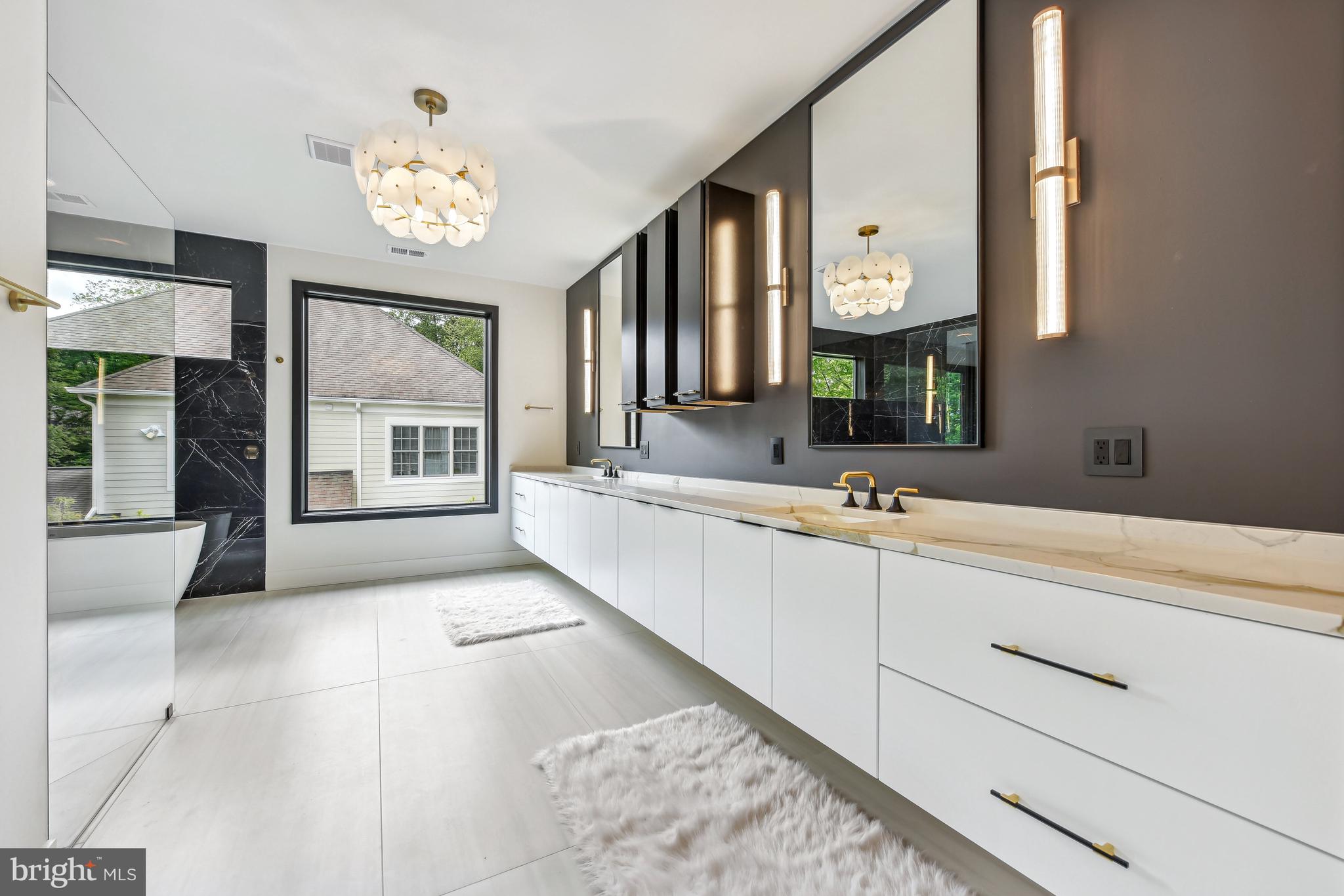 HANSBOROUGH - Residential